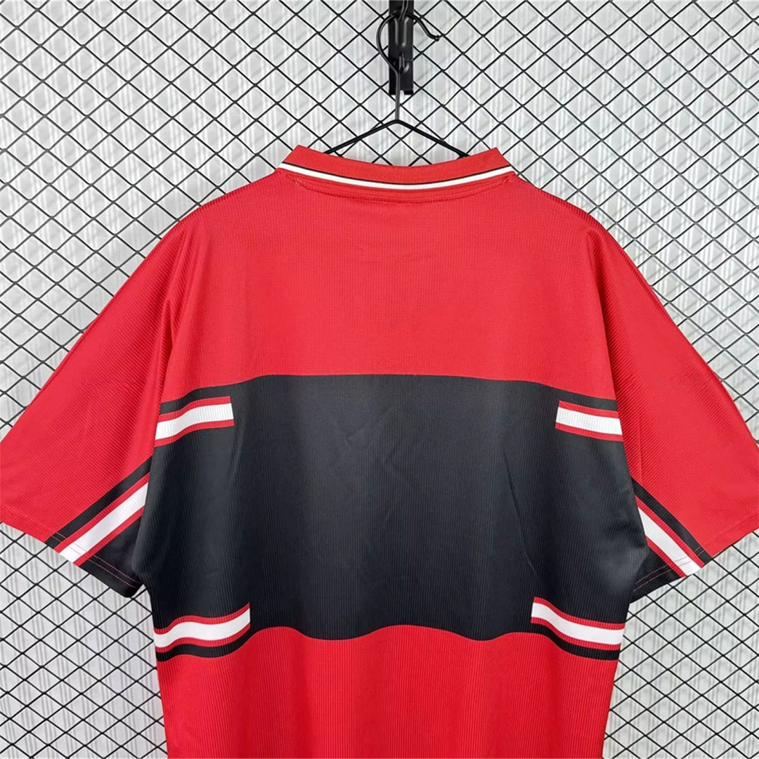 Retro Freiburg 2000-01 Home Jersey - UnitedFutballJersey