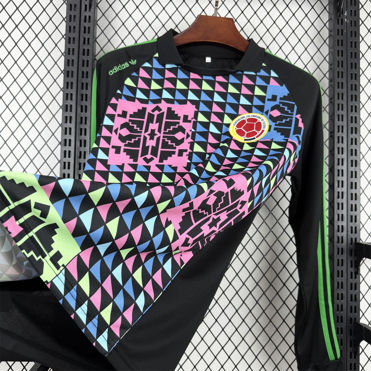 Retro Colombia 1990 Goalkeeper Long Sleeves Jersey - Fans Version - UnitedFutballJersey