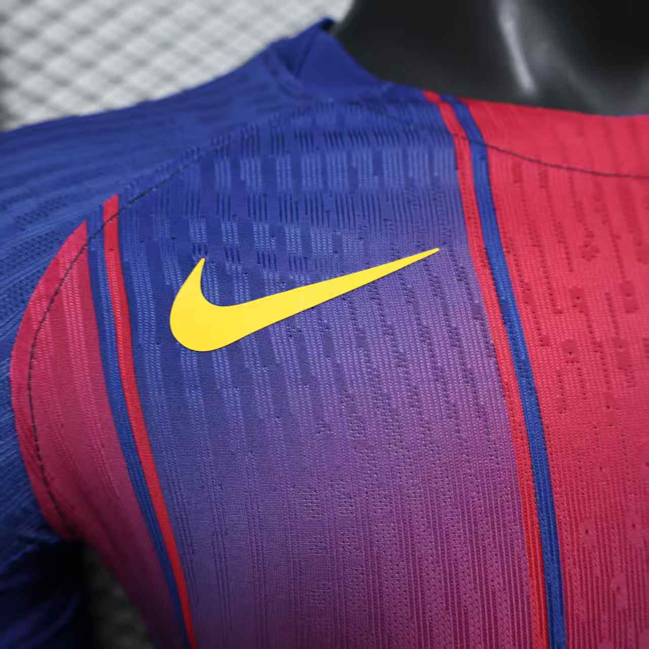 2025/2026 Player Version Barcelona Home No Ads Football Jersey 1:1 Thai Quality
