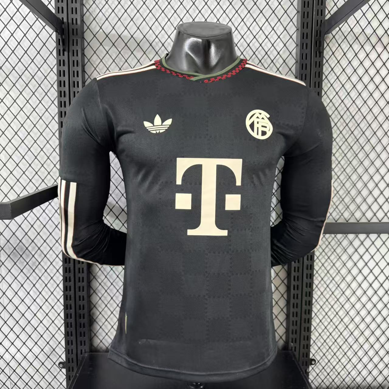 2025/2026 Long Sleeves  Player Version Bayern Munich Third Away Football Shirt 1:1 Thai Quality