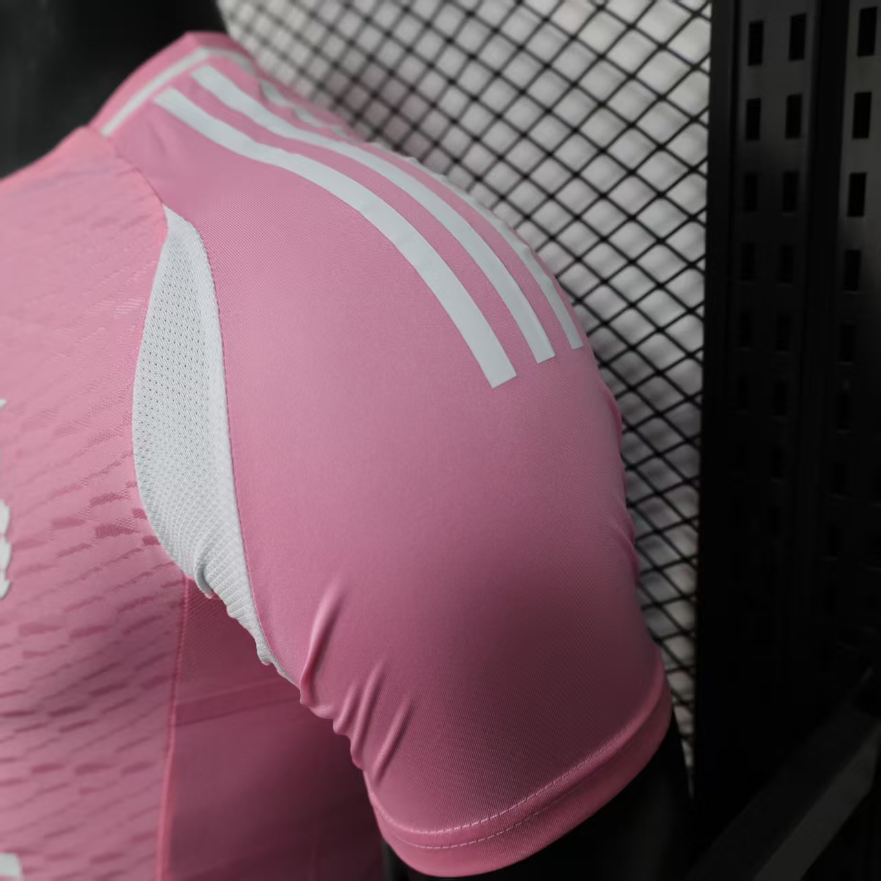 2025/2026 Player Version Argentina Training Clothes Pink Jersey 1:1 Thai Quality