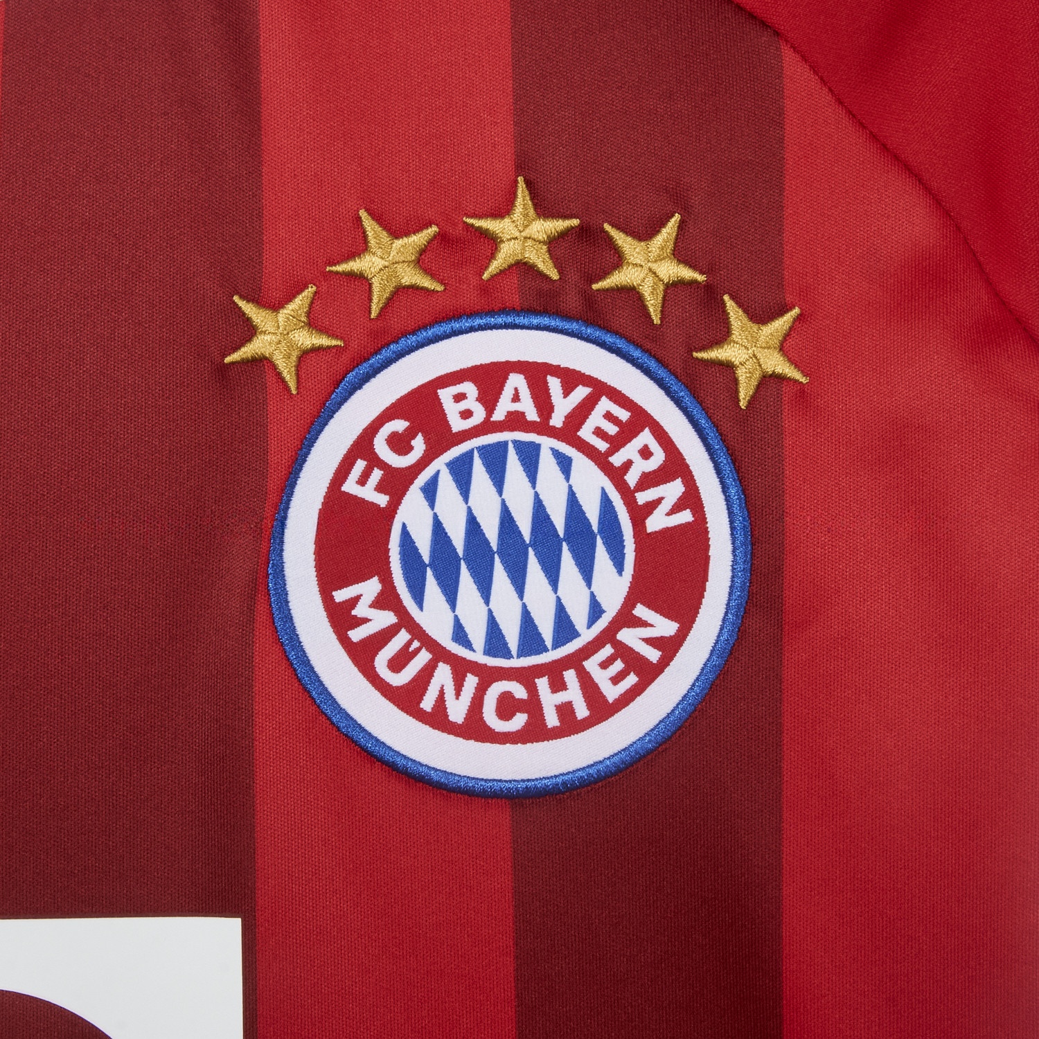 Bayern Munich 25-26 Victory Commemorative Special Jersey - Fans Version - UnitedFutballJersey