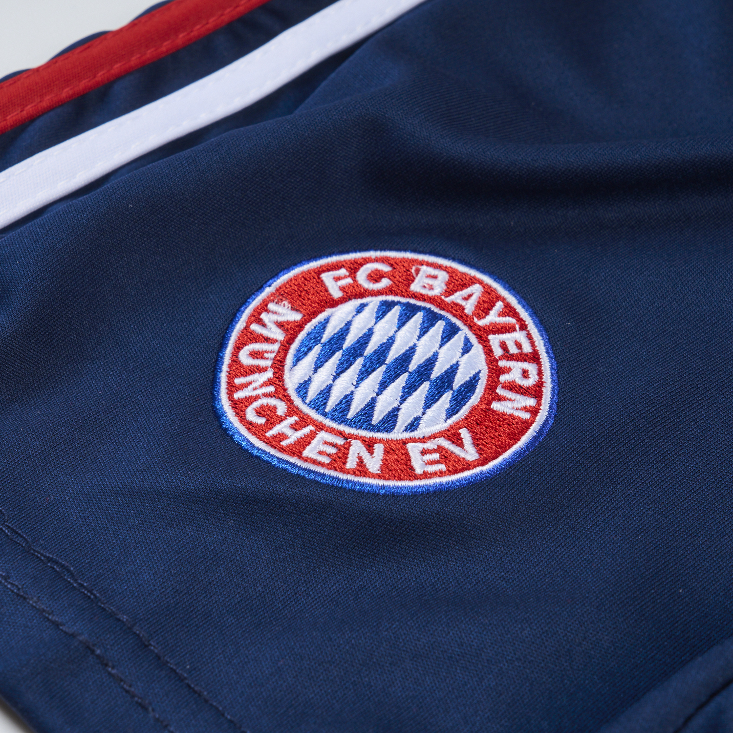 Bayern Munich 26-27 Away Kids Kit - UnitedFutballJersey