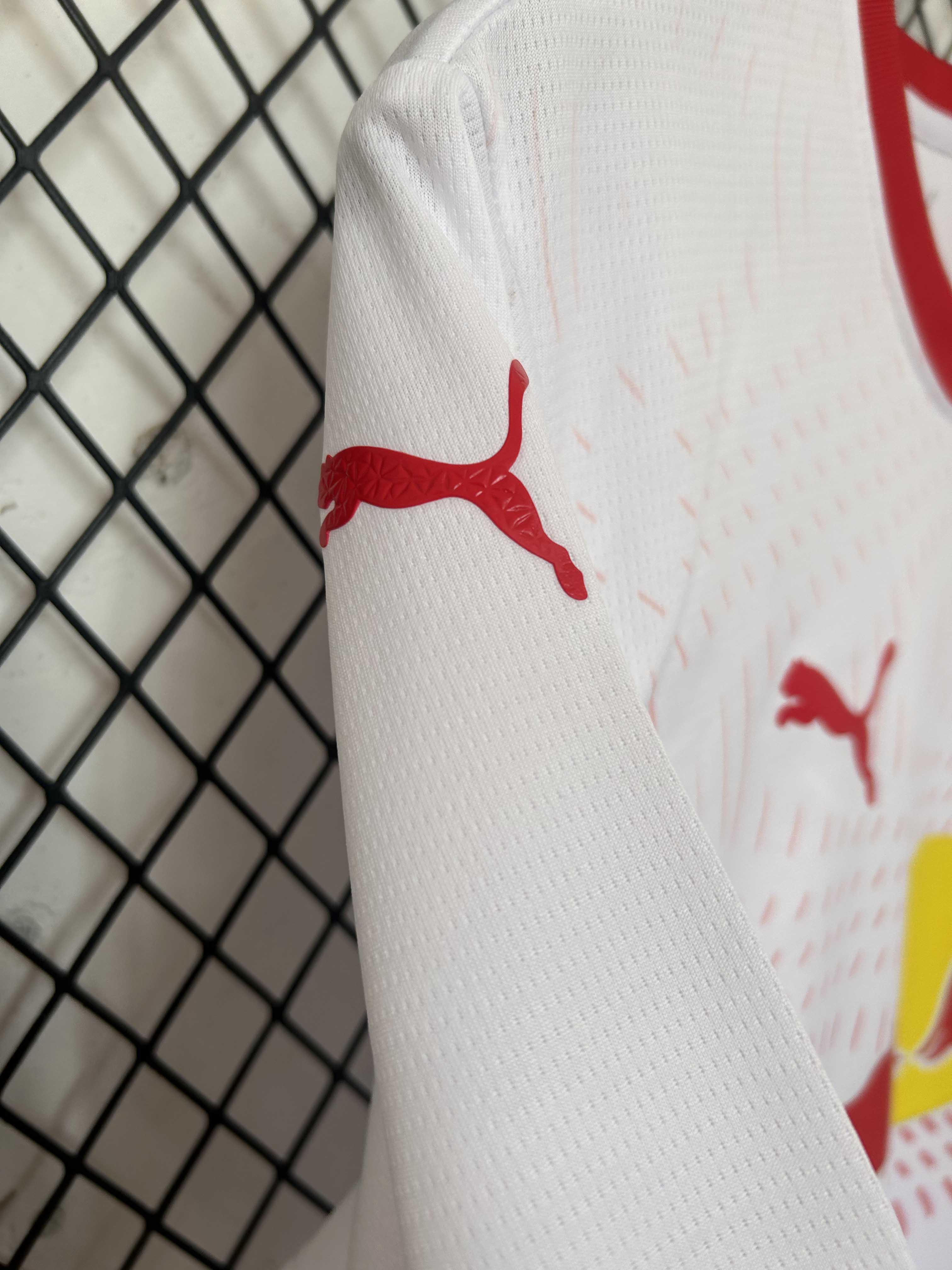 2025/2026 Leipzig Home 01 Football Shirt 1:1 Thai Quality