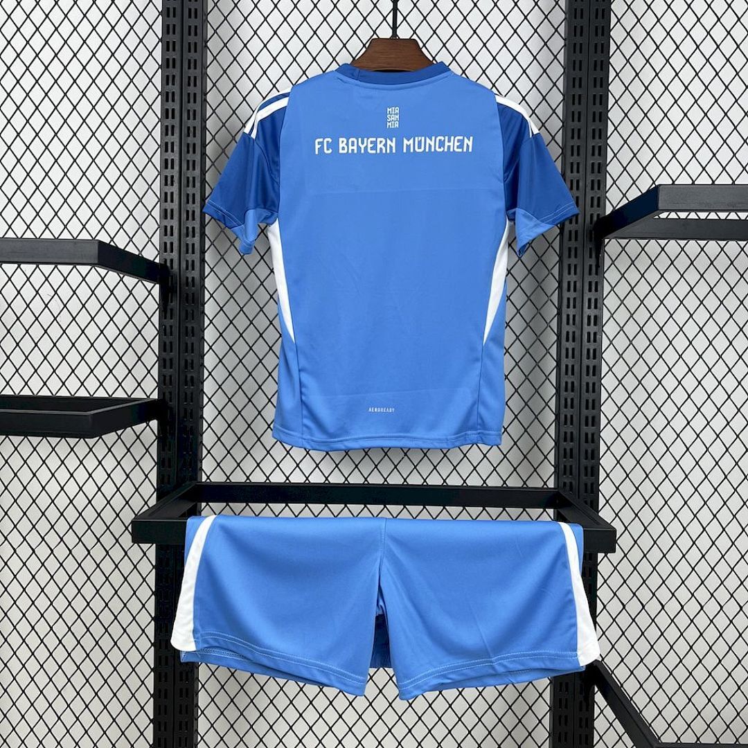 2025/2026 Bayern Munich Goalkeeper 01 Football Jersey 1:1 Thai Quality Kids Size