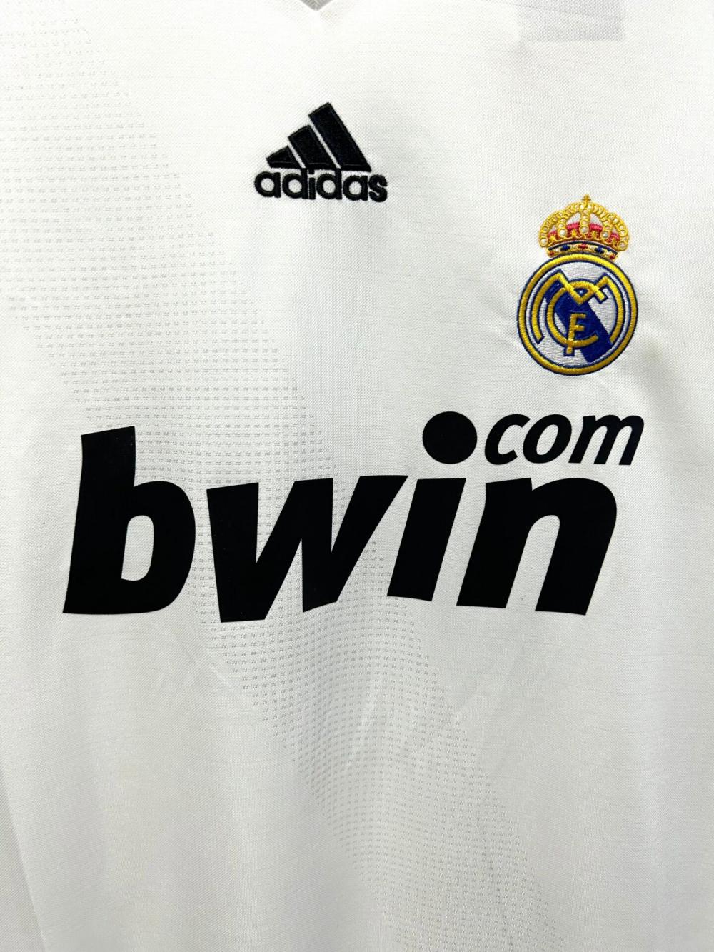 2008/2009 Retro Real Madrid Home Football Shirt 1:1 Thai Quality