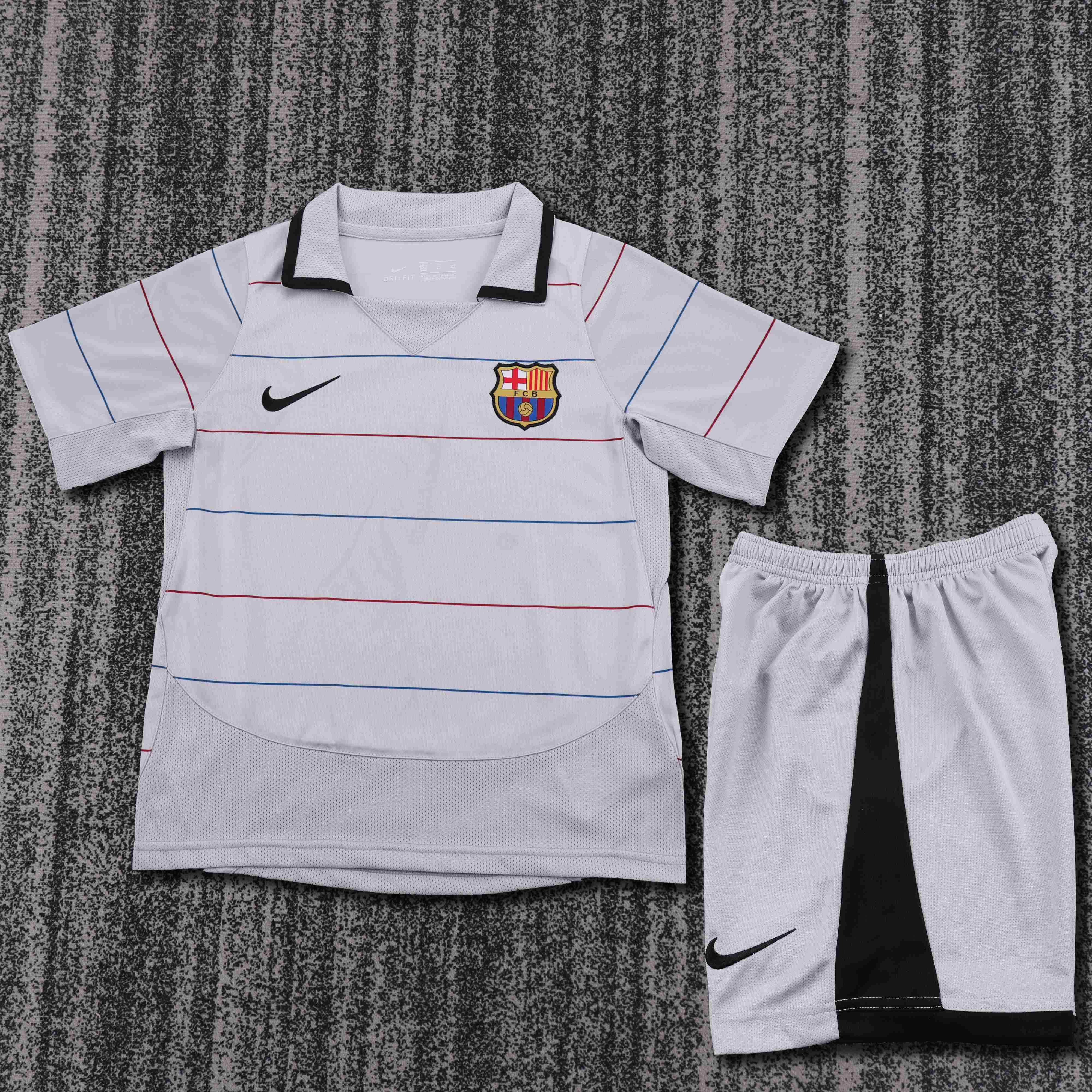 2003-2004 Retro Barcelona Away Football Shirt 1:1 Thai Quality Kids Size