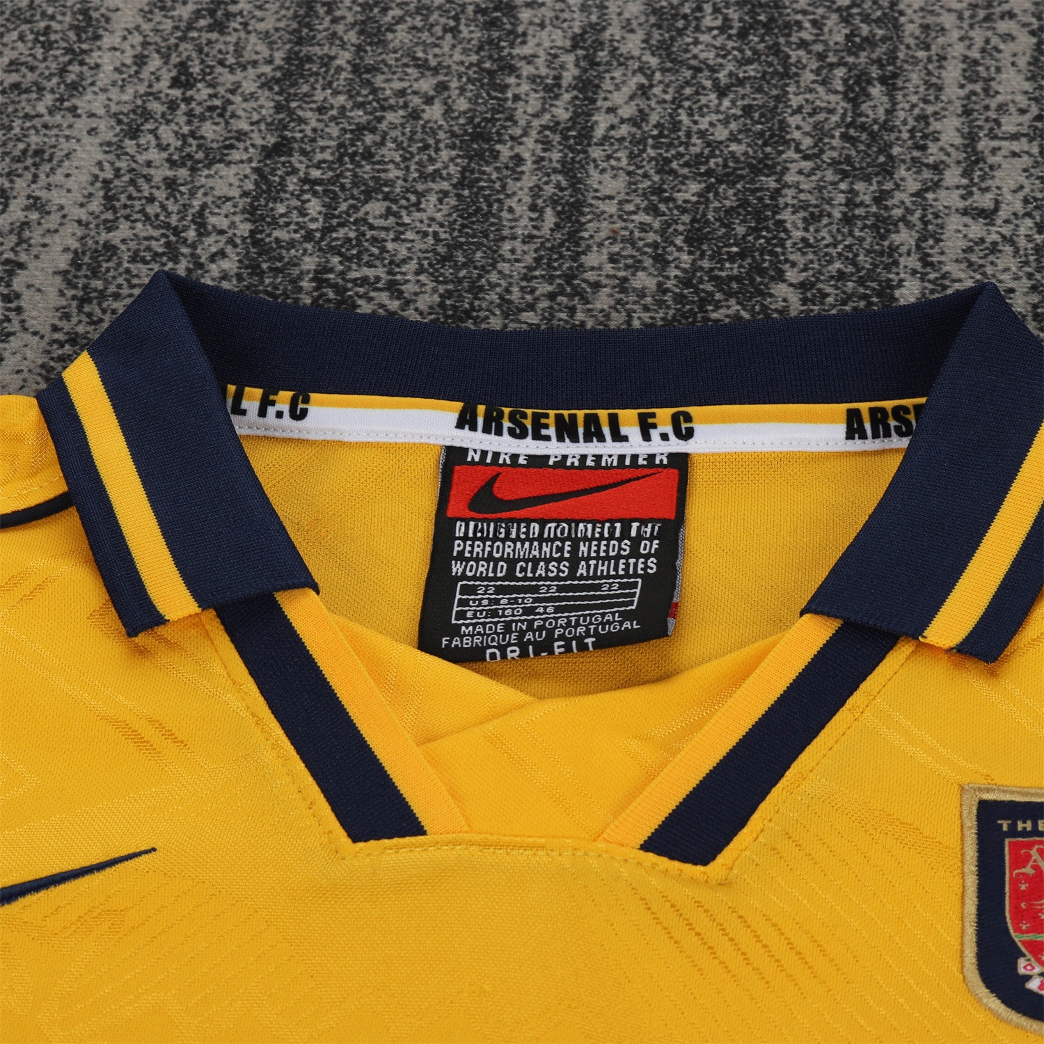 Retro Arsenal 1996-97 Away Kids Kit - UnitedFutballJersey