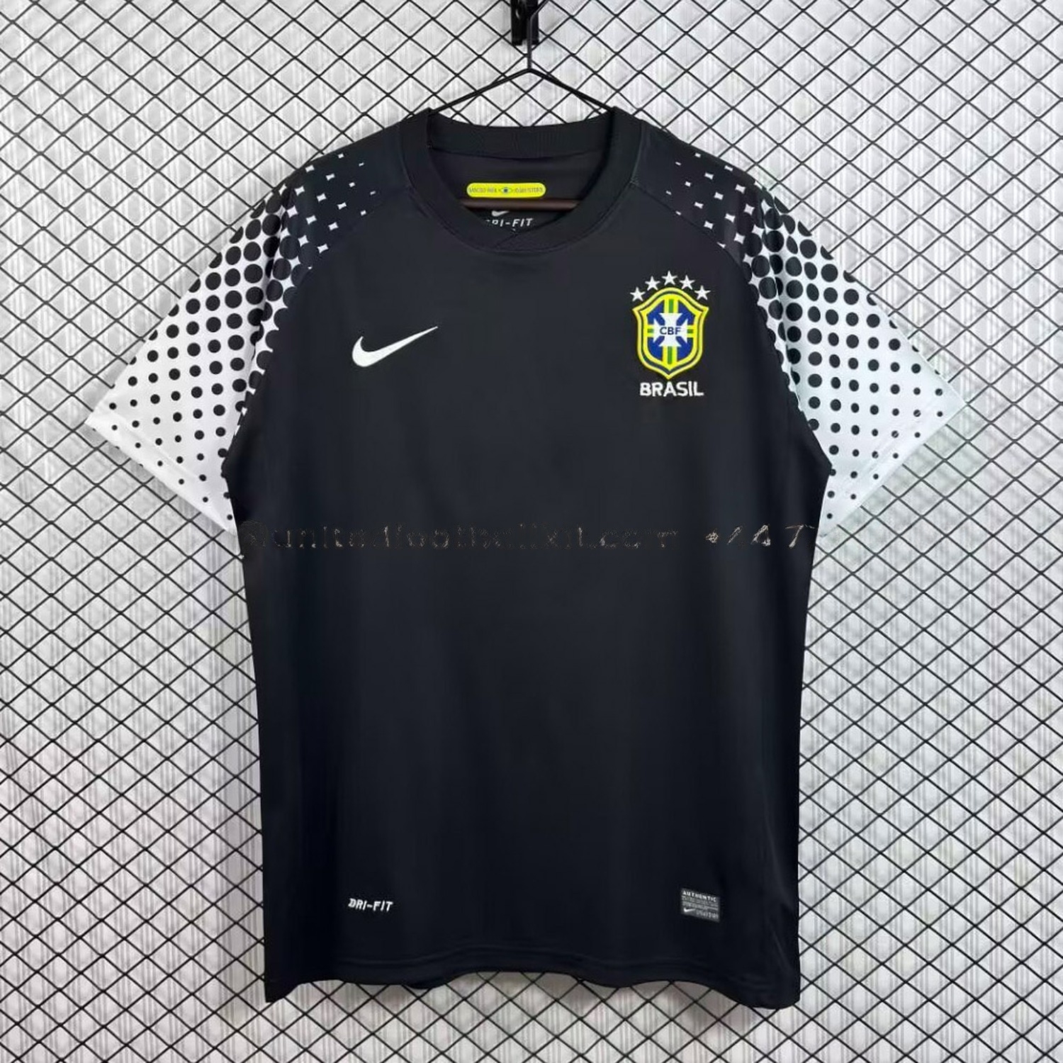 Retro Brazil 2010 Goalkeeper Jersey - UnitedFutballJersey