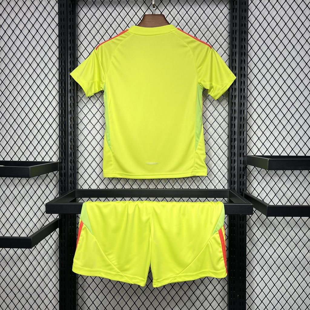 2024/2025 Celtic Goalkeeper Football Shirt 1:1 Thai Quality Kids Size