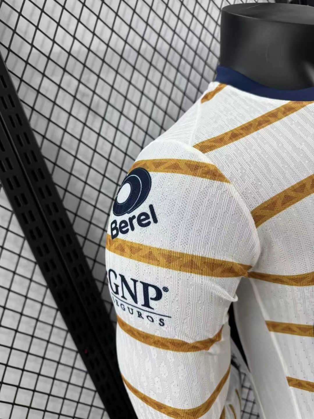 2024/2025 Long Sleeve Pumas UNAM Home Player Version  Football Shirt 1:1 Thai Quality