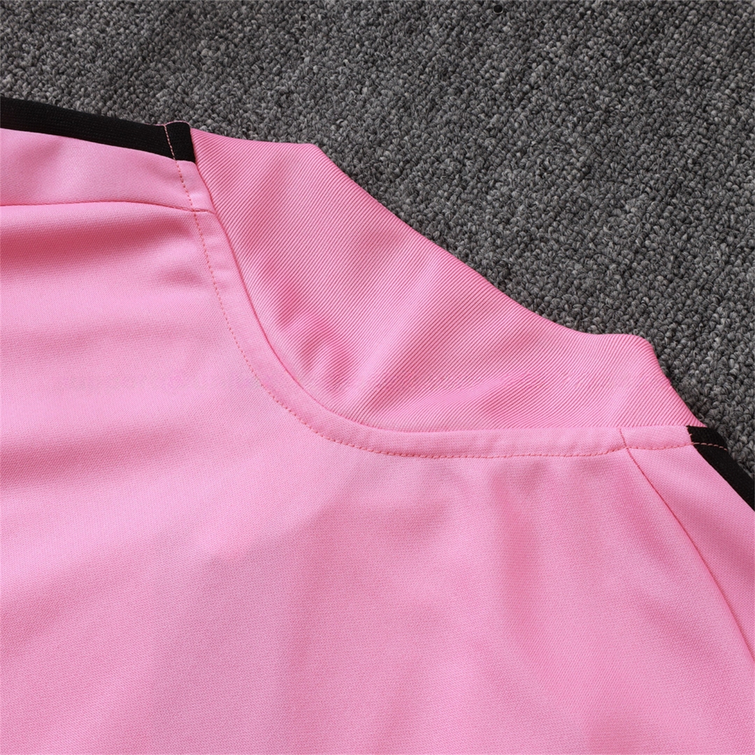 INT M.A.M 26-27 Jacket Training Tracksuit - Pink Top and Black Pants - UnitedFutballJersey