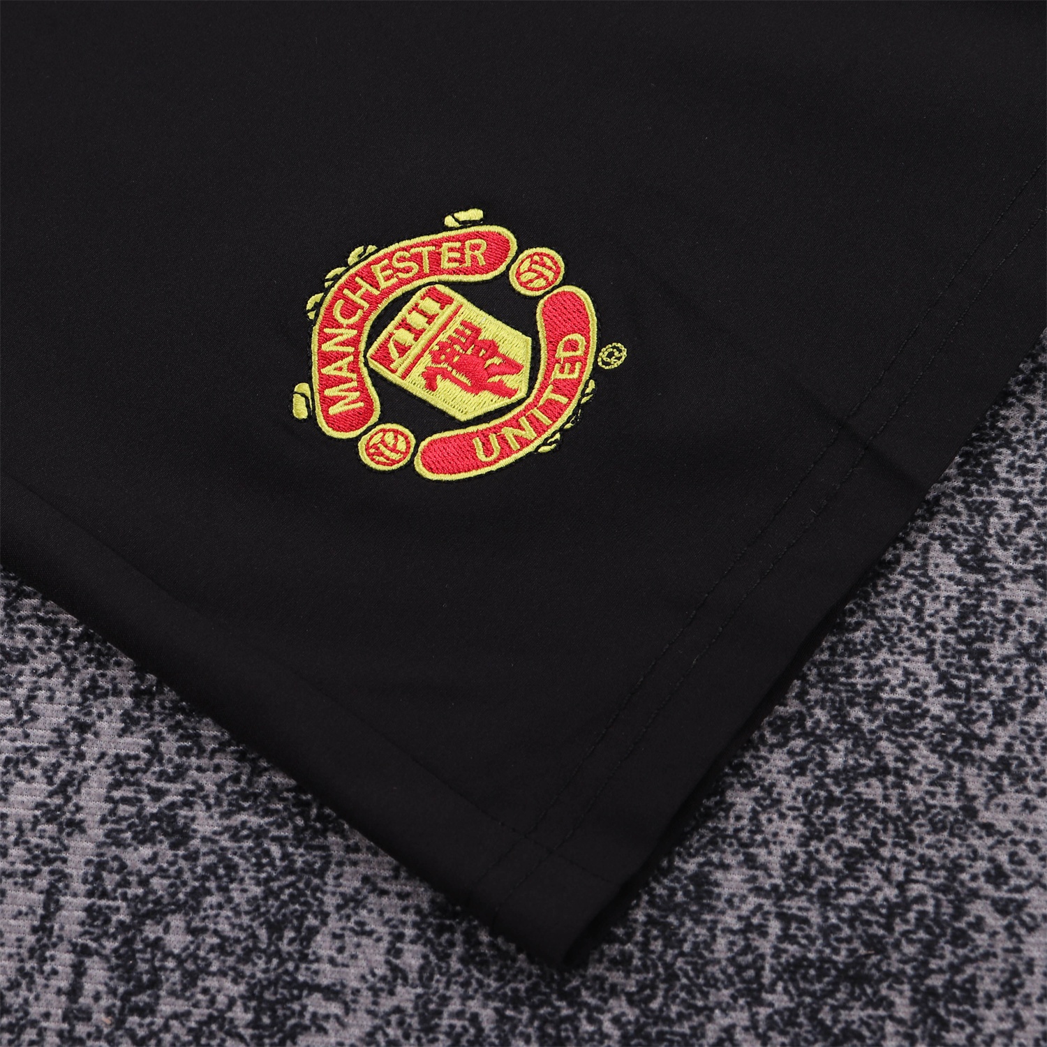 Retro Manchester United 2003-04 Away Kids Kit - UnitedFutballJersey