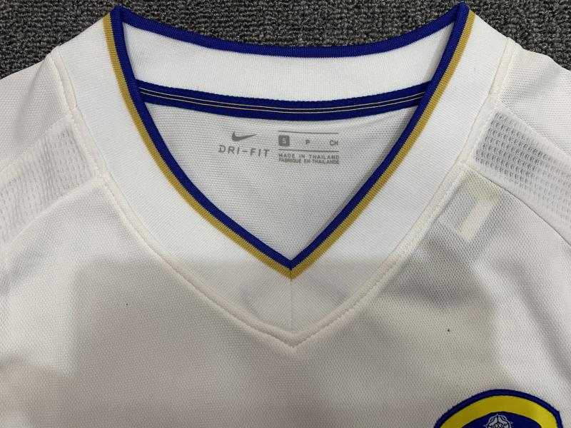 2000/2001 Retro Leeds United Home Soccer Jersey 1:1 Thai Quality