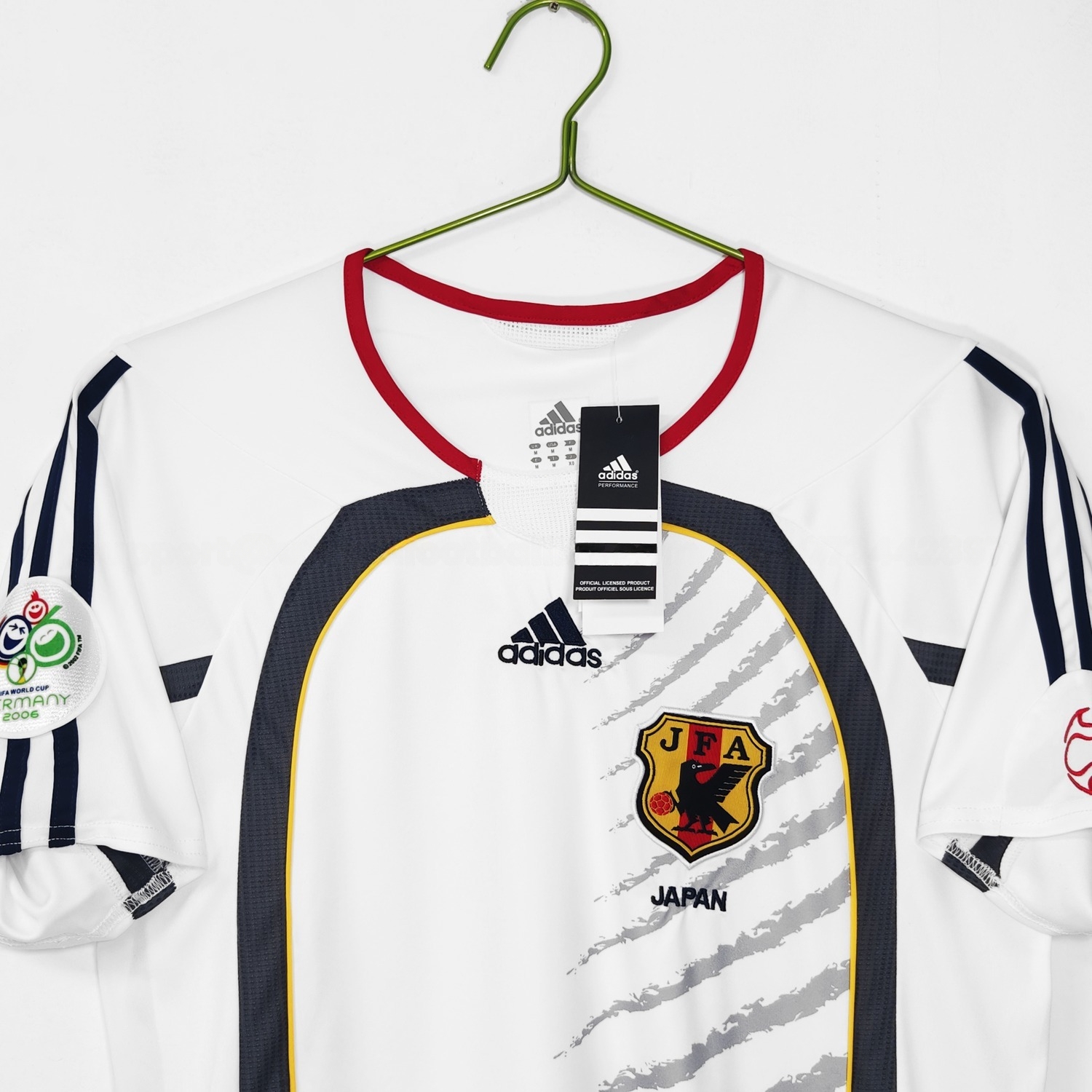 Retro Japan 2006 Away Jersey - UnitedFutballJersey
