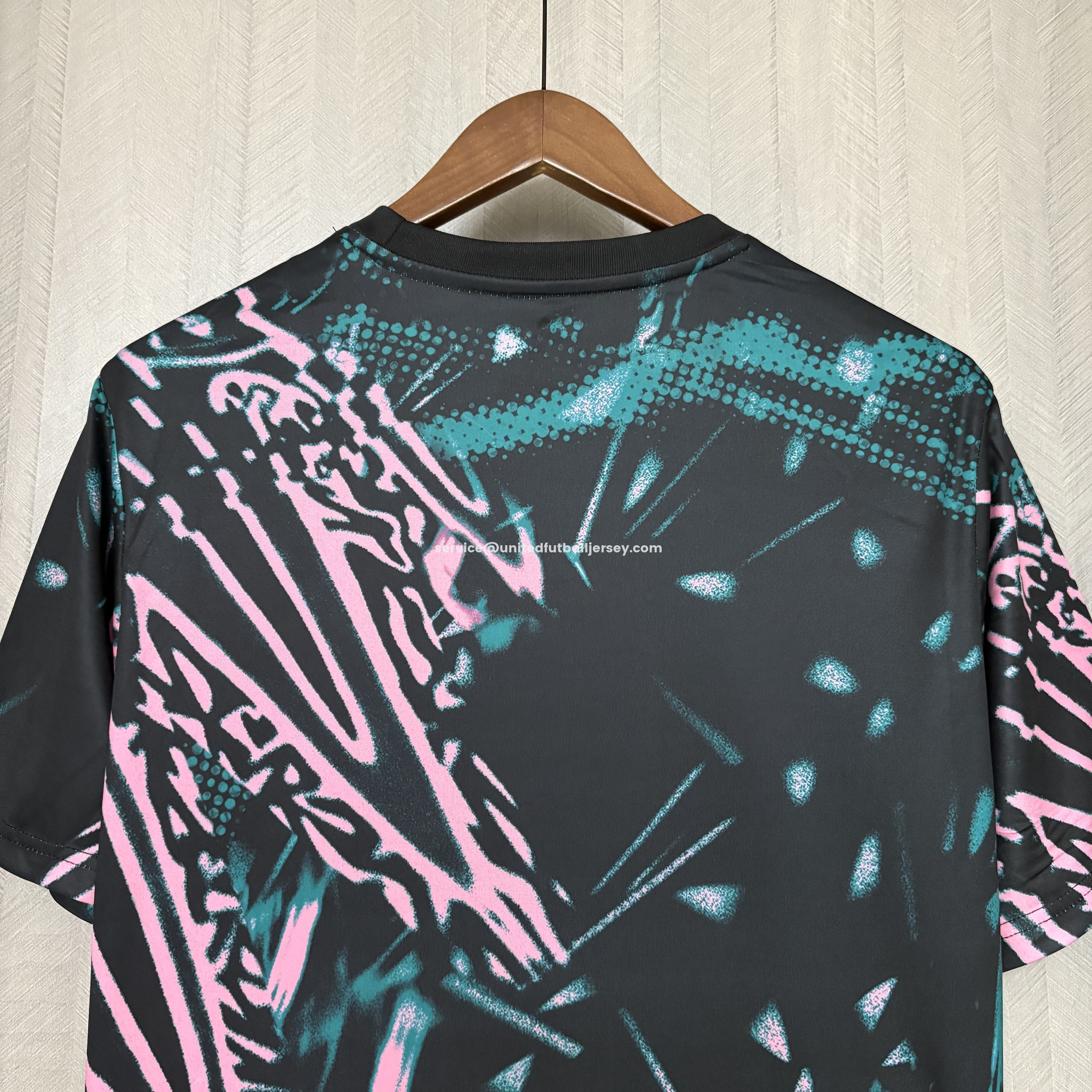 Liver.pool 25-26 Pre-Match Training Jersey - Fans Version - UnitedFutballJersey