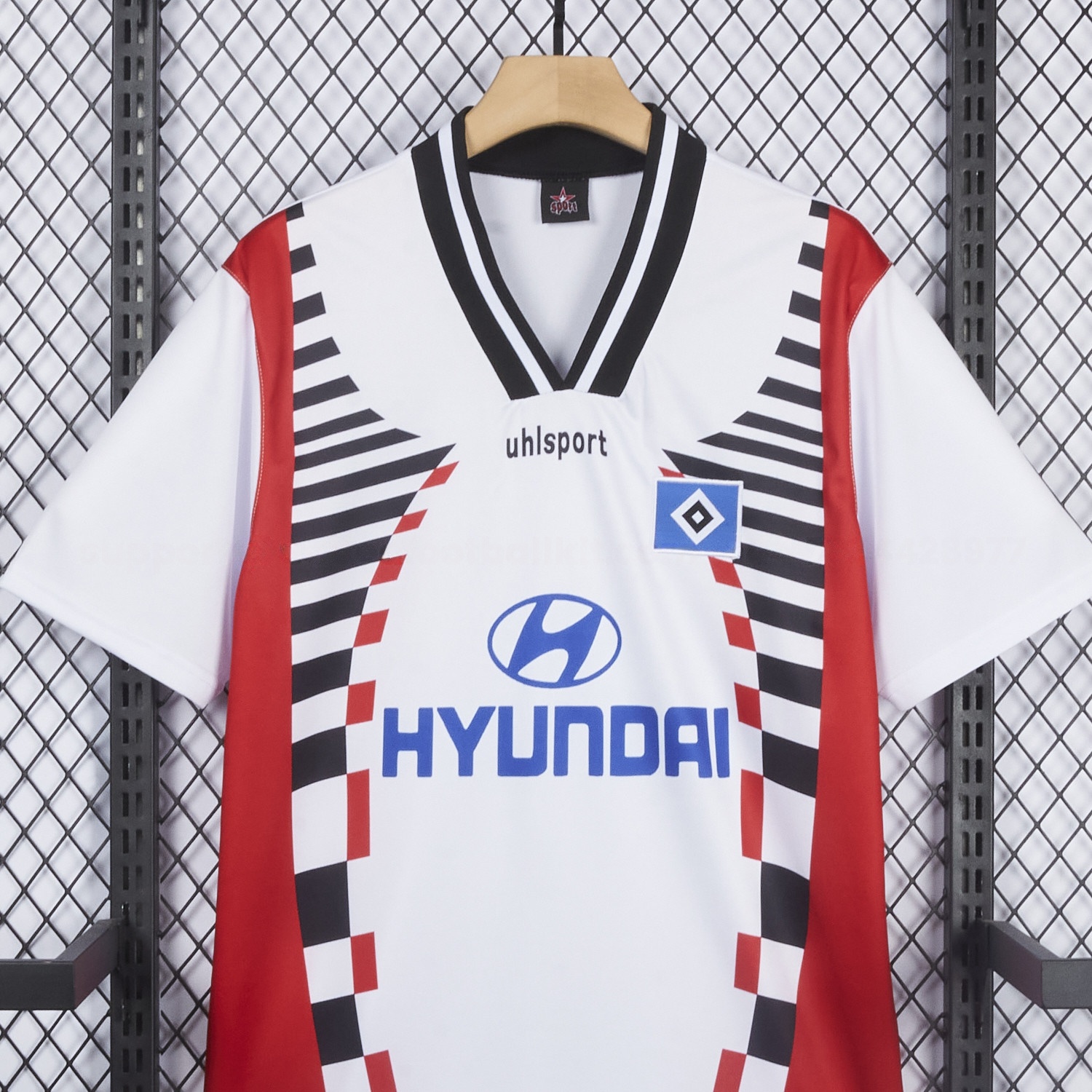 Retro Hamburger SV 1996-97 Home Jersey - UnitedFutballJersey