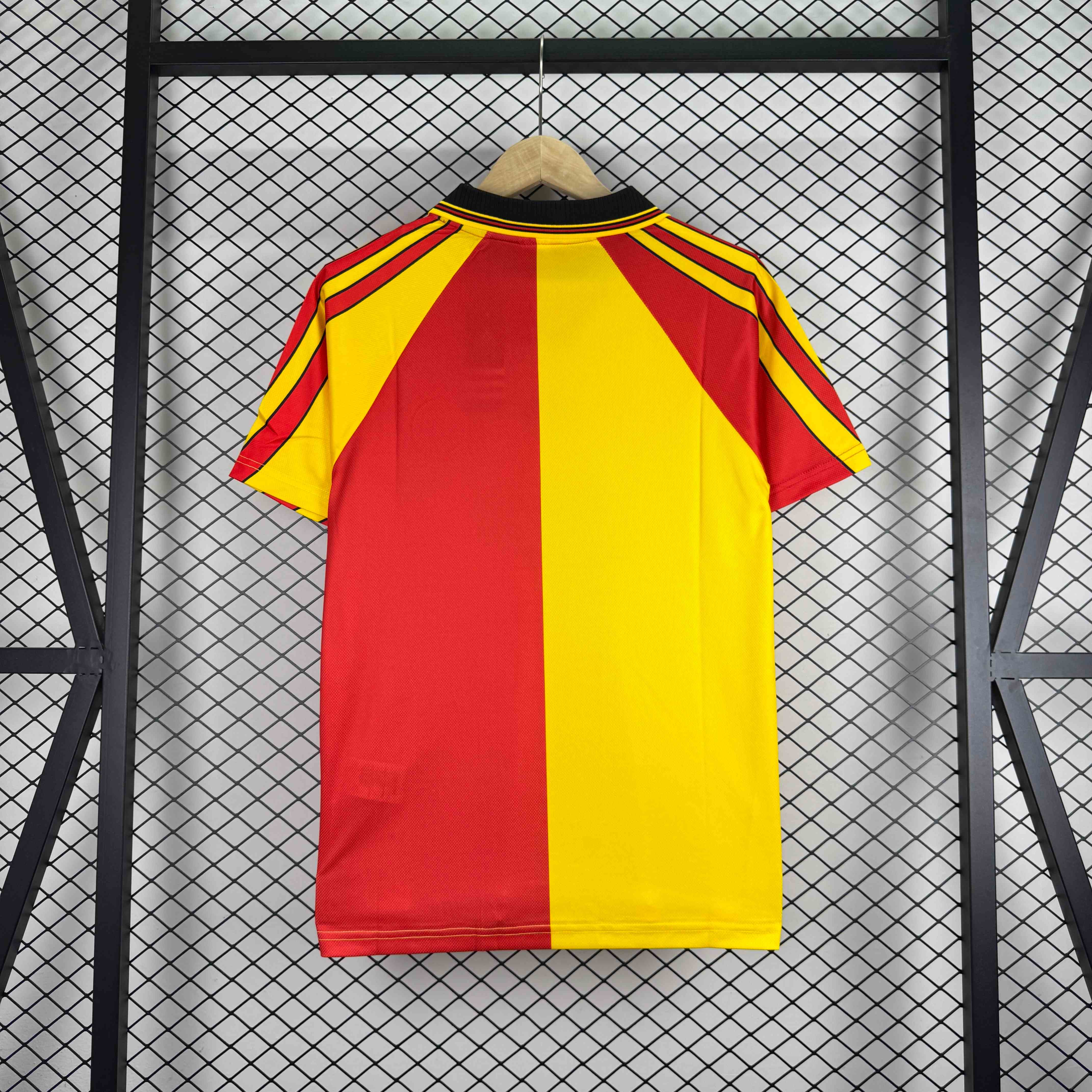 1998/1999 Retro Galatasaray Home Football Shirt 1:1 Thai Quality