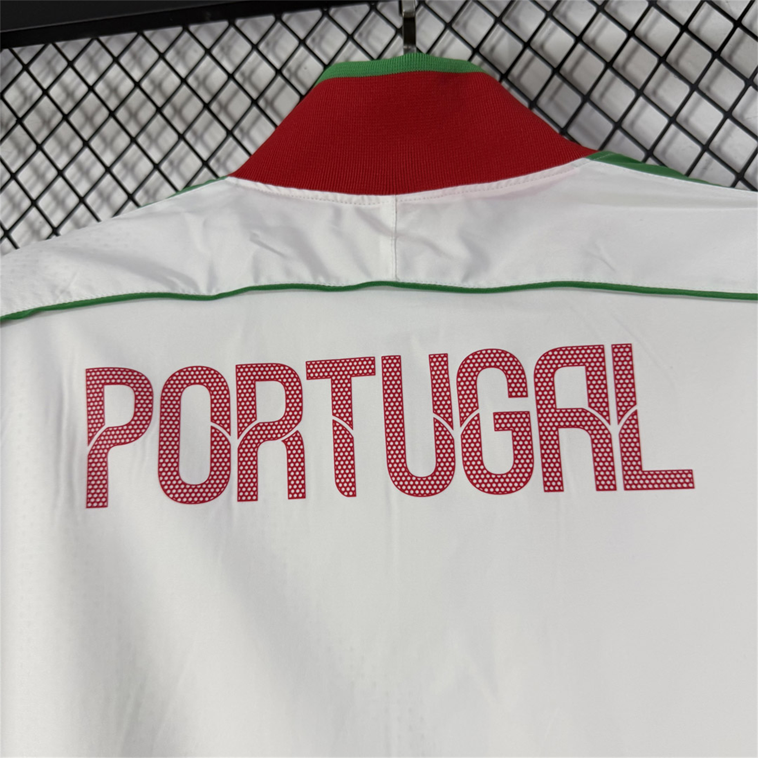 Retro Portugal 2010-11 White Windbreaker - UnitedFutballJersey