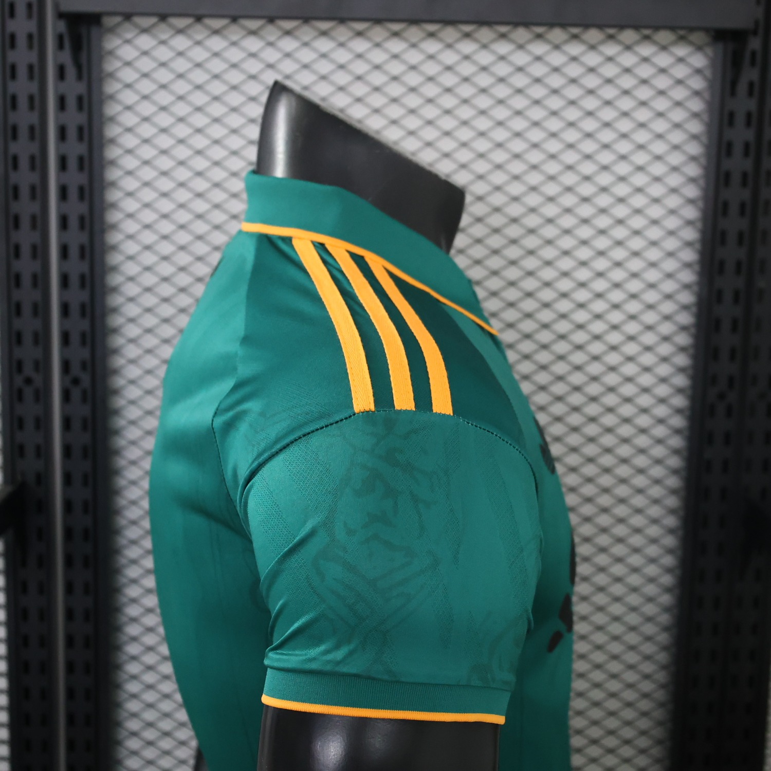 Liver.pool 26-27 Retro Style Casual Jersey - Player Version - UnitedFutballJersey