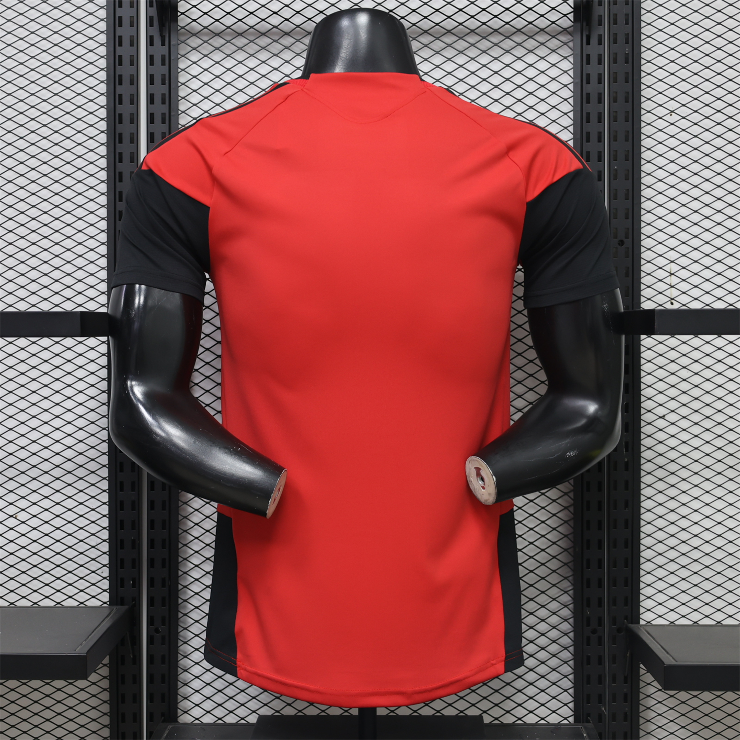 Manchester United 26-27 Black Sleeves Red Training Jersey - Player Version - UnitedFutballJersey