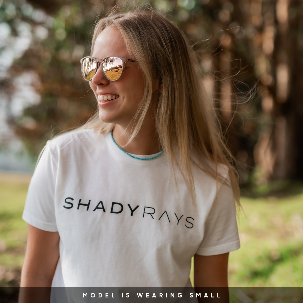 Graphic T-Shirt – Signature White