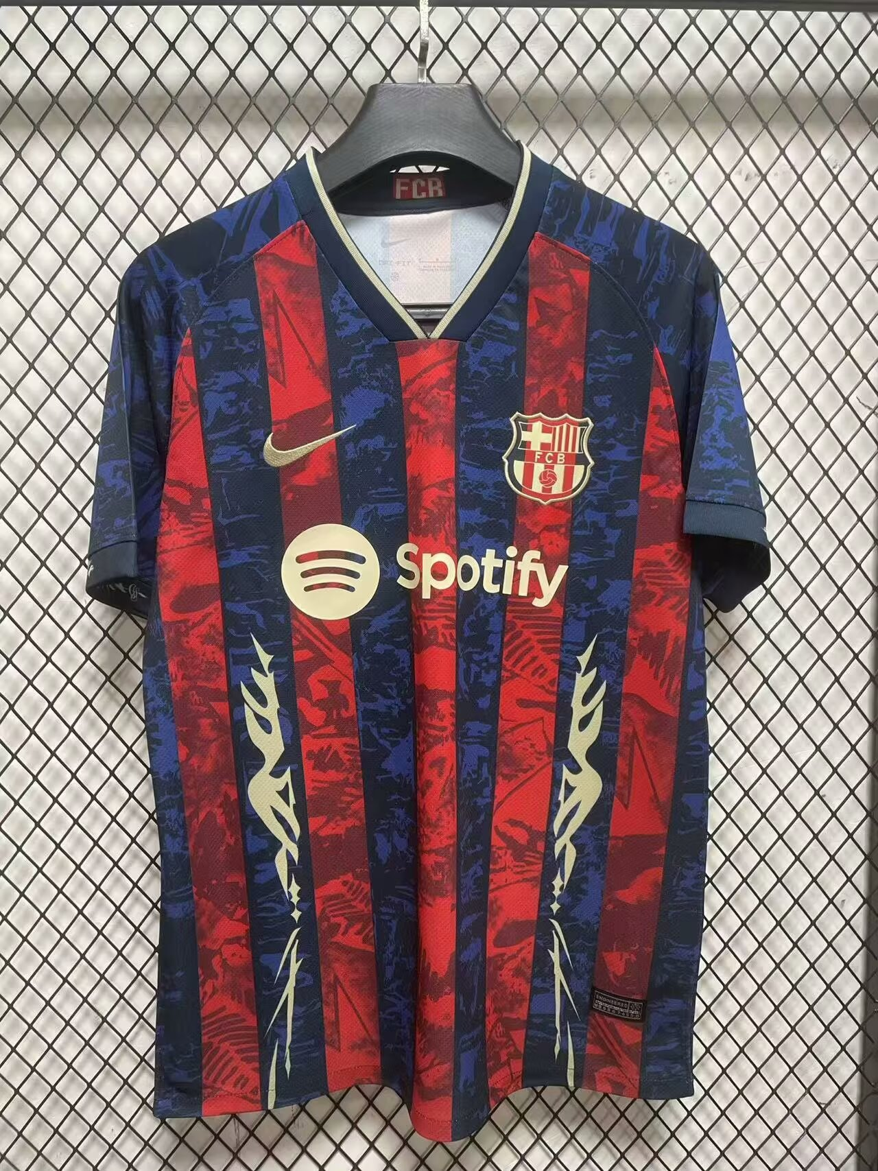 2024/2025 Barcelona Pre-Match 03 Football Shirt 1:1 Thai Quality