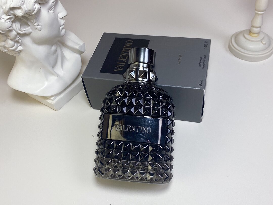 Valentino Men's Perfume 100ml, Long Lasting Fragrance for Men
