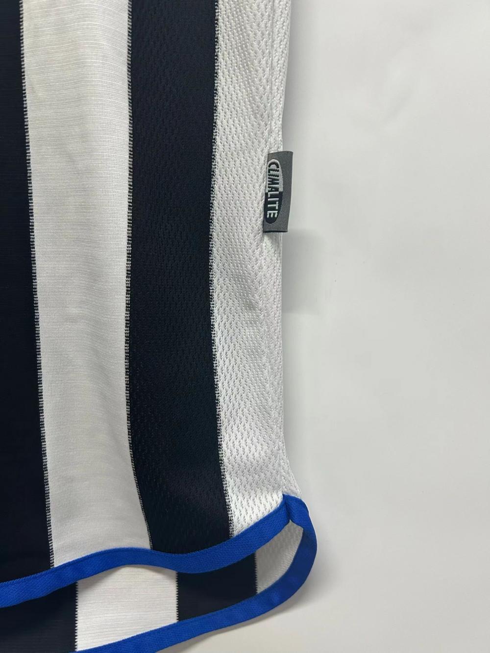2000-2001 Retro Newcastle United Home Soccer Jersey 1:1 Thai Quality