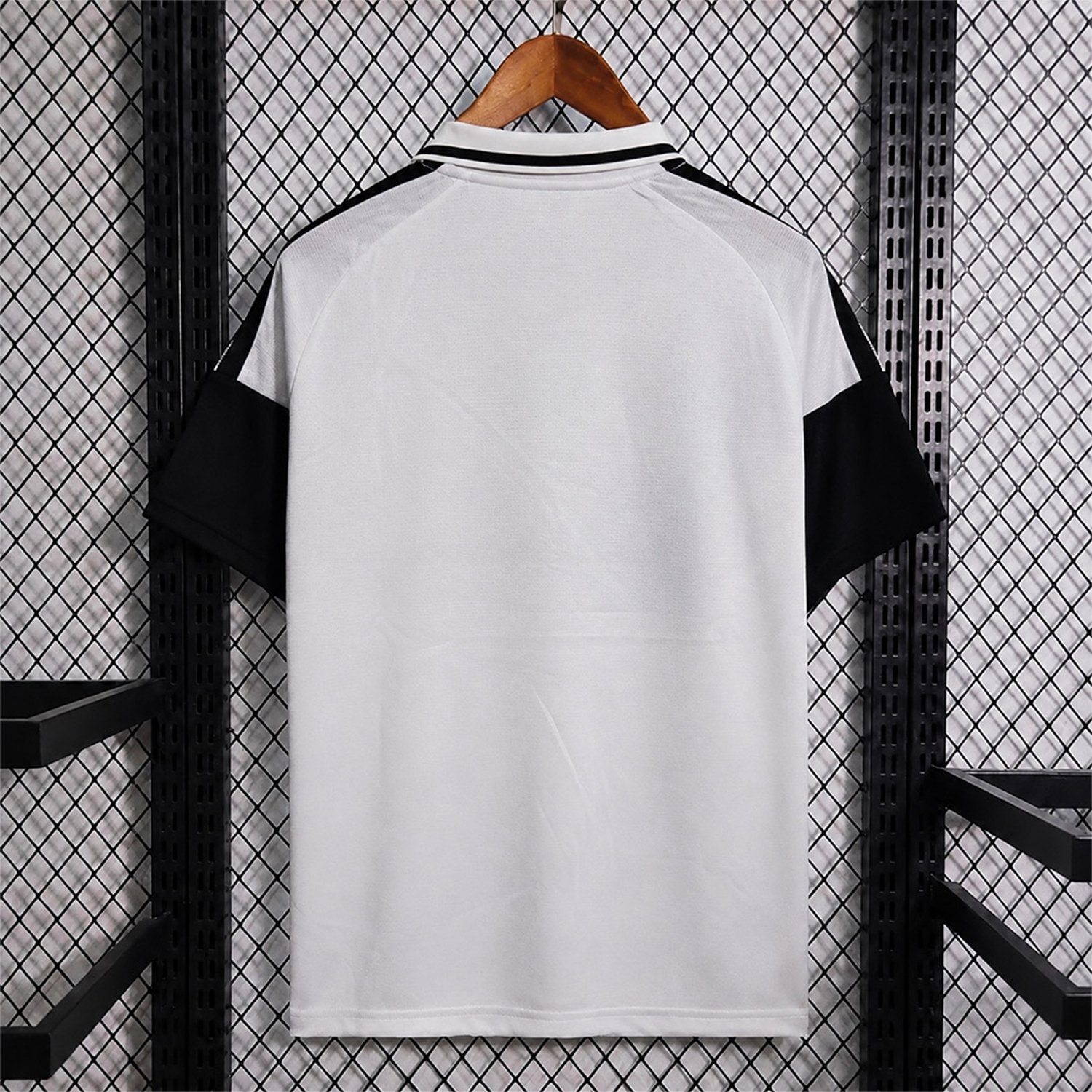 Liver.pool 26-27 Traval White Polo Shirt - Fans Version - UnitedFutballJersey