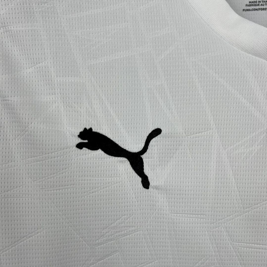 2025/2026 Valencia Home Football Shirt 1:1 Thai Quality