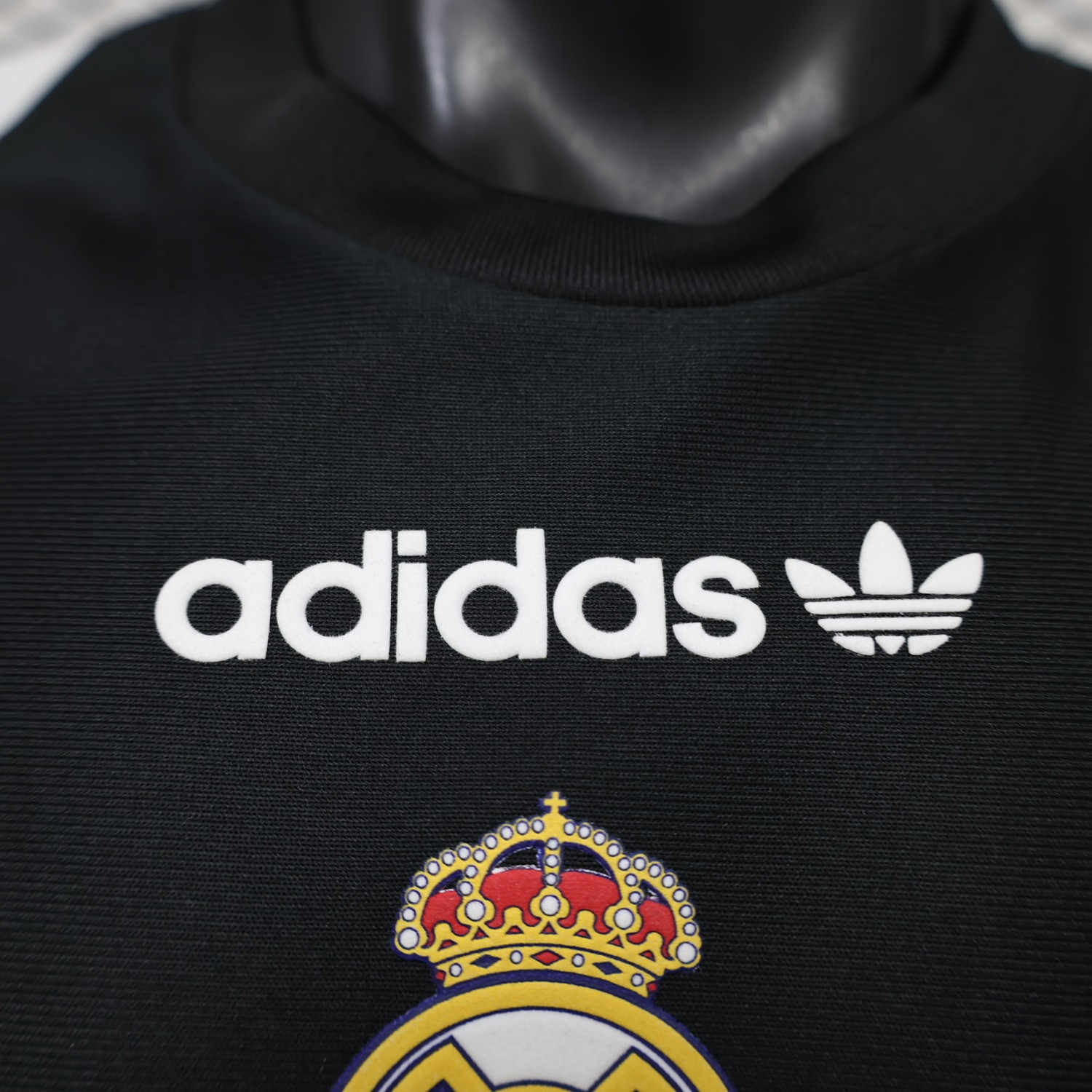 Real Madrid 26-27 Retro Style Casual Black Jersey - Player Version - UnitedFutballJersey