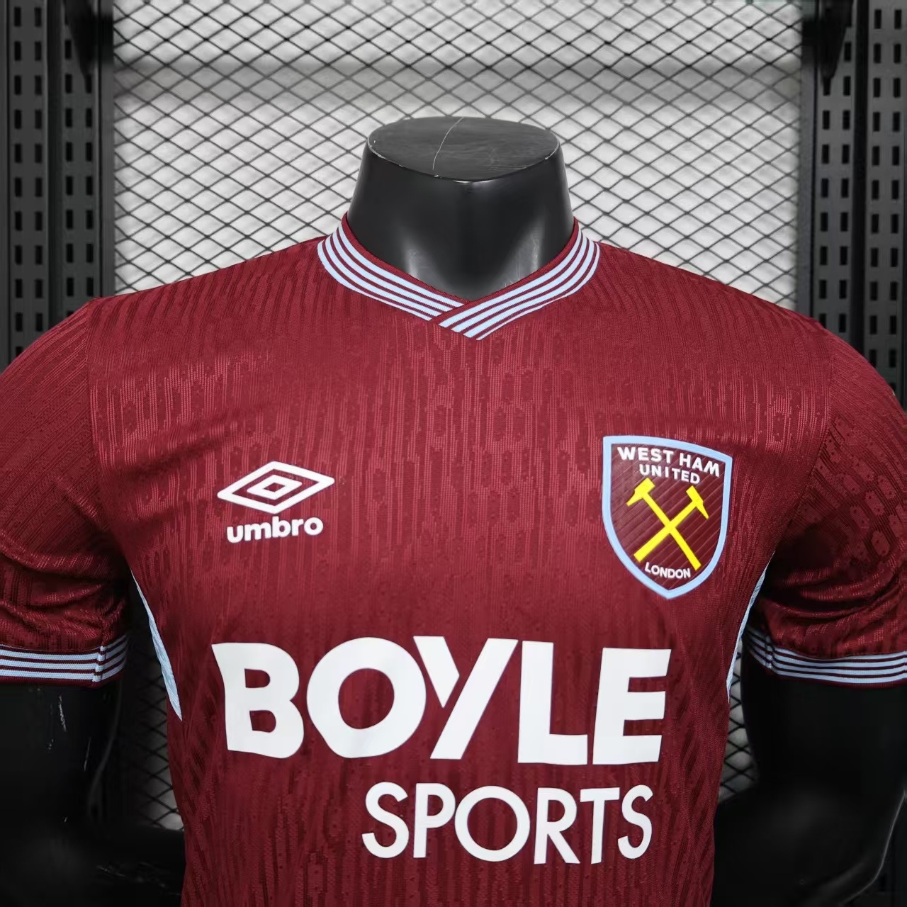 2025/2026 Player Version West Ham United Home Football Jersey 1:1 Thai quality