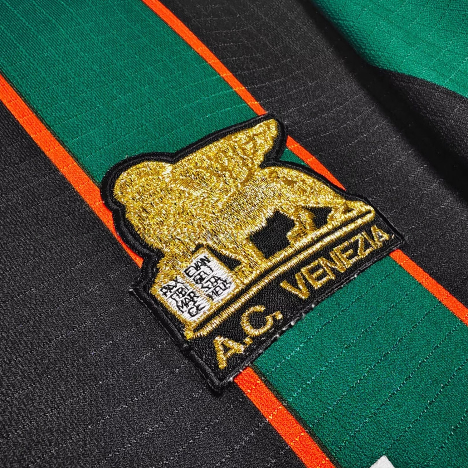Retro Venezia 1999-00 Home Jersey - UnitedFutballJersey
