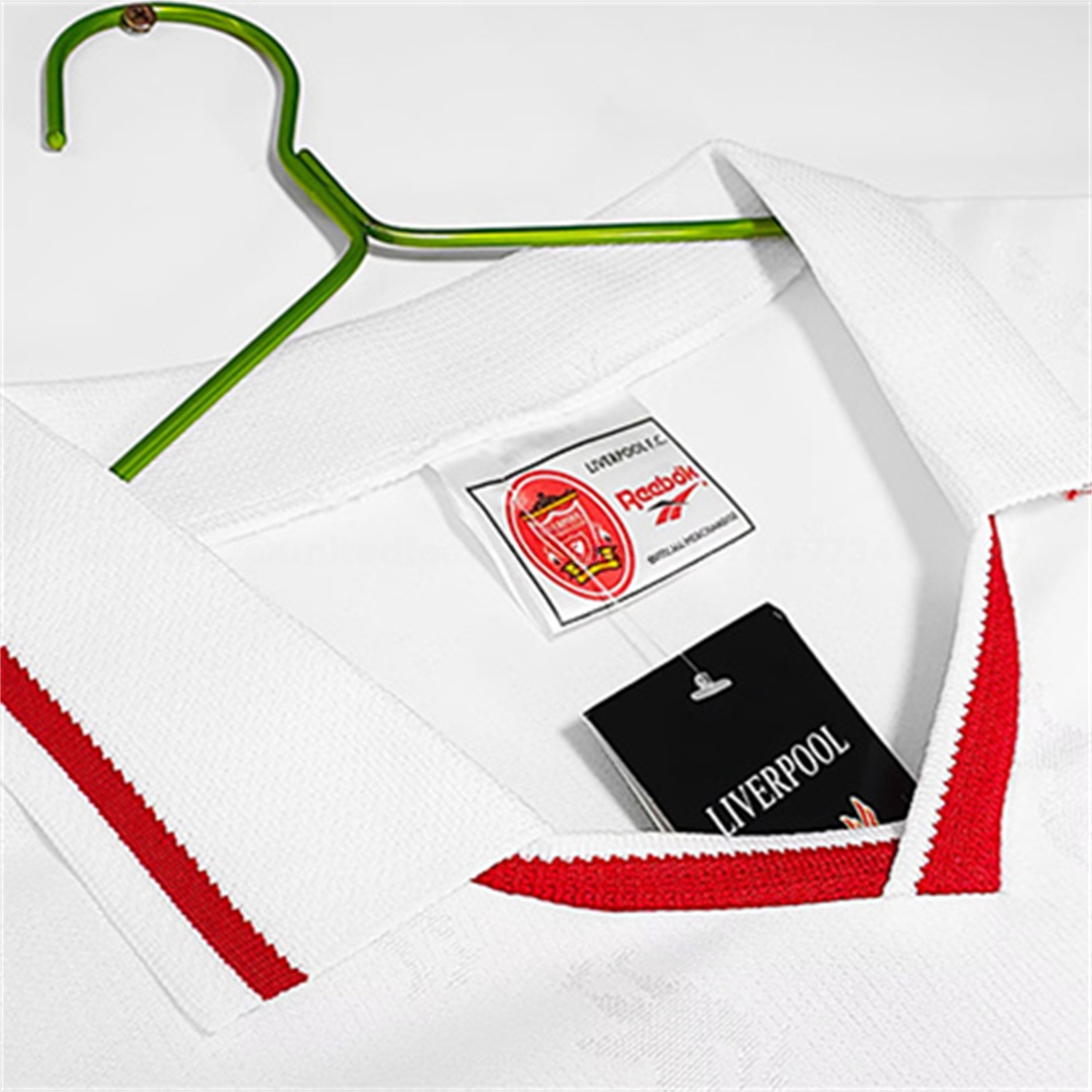 Retro Liver.pool 1996-97 Away White Jersey - UnitedFutballJersey