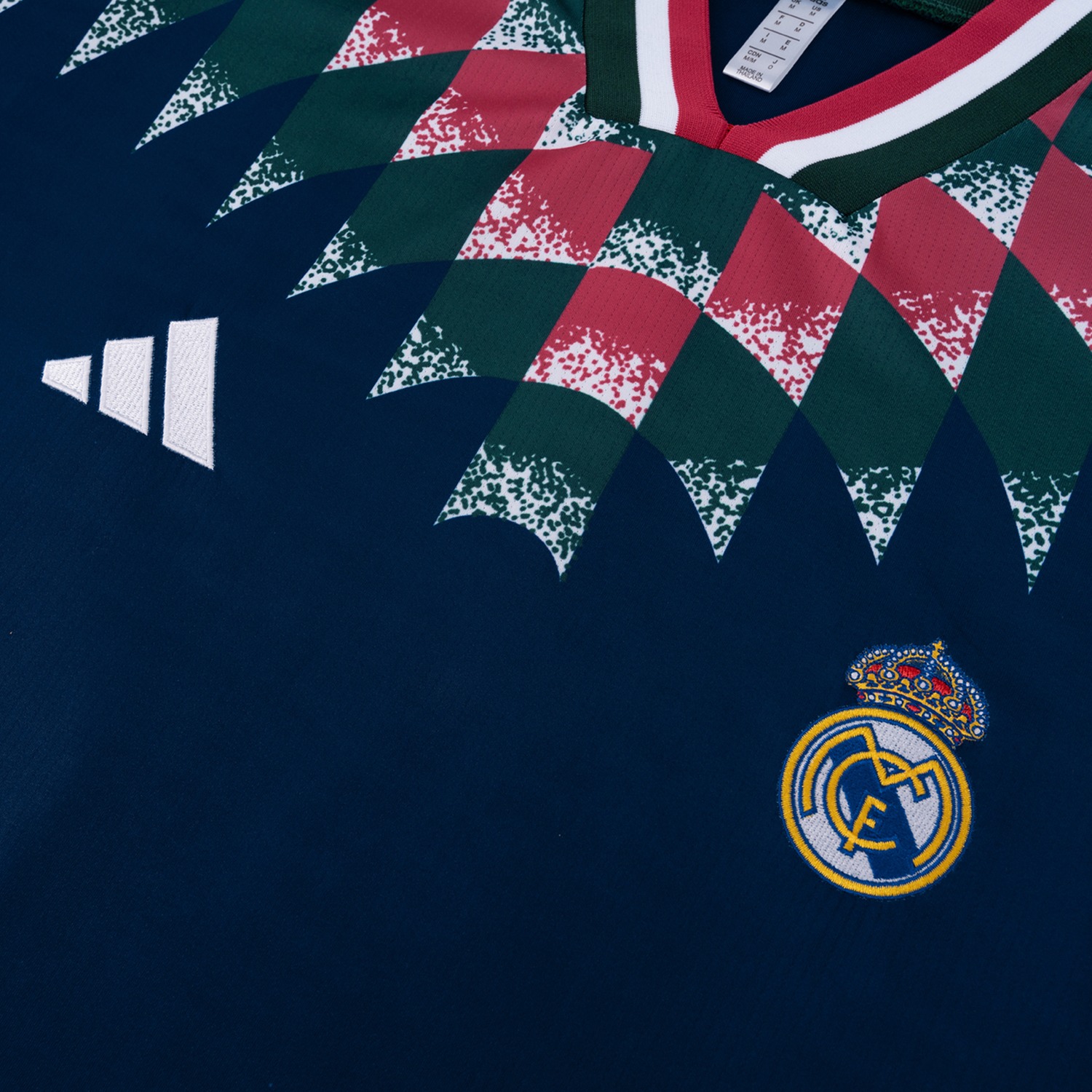 Real Madrid 26-27 Retro Style Short-Sleeve Training Set - Deep Blue Top & Deep Blue Shorts - UnitedFutballJersey