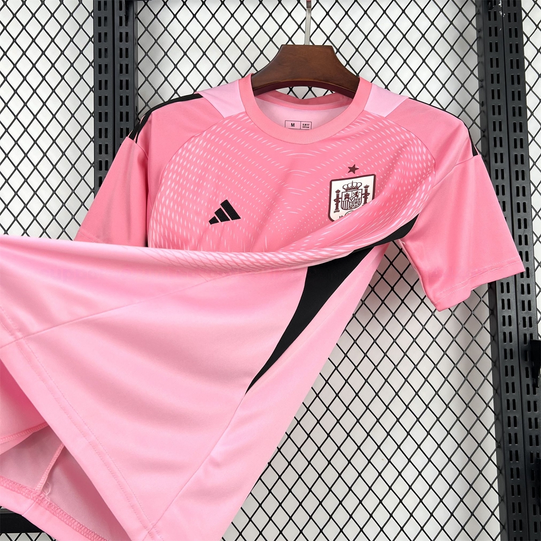 Spain 2026 Soft Pink Goalkeeper Jersey - Fans Version - UnitedFutballJersey