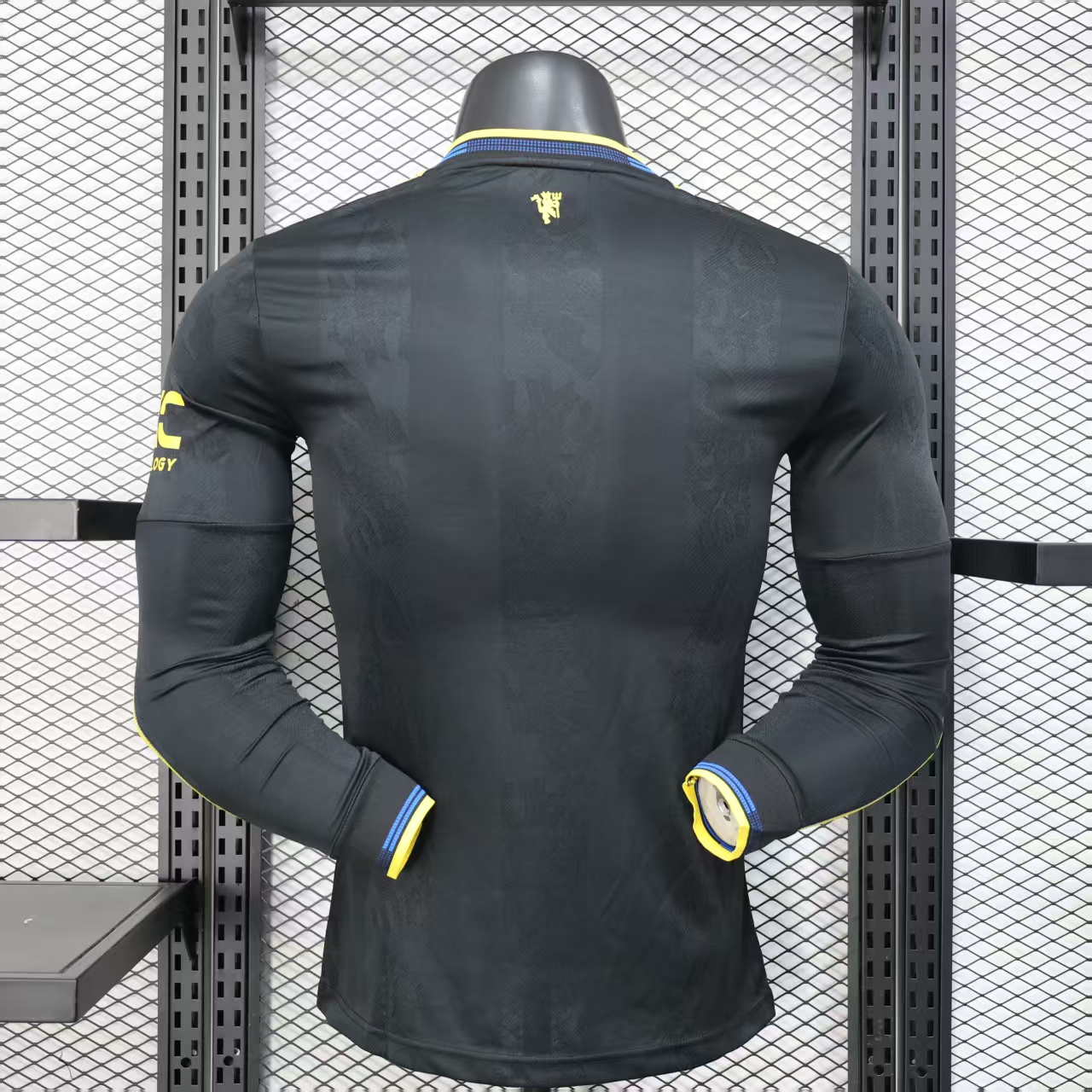 2025/2026 Long Sleeve Player Version Manchester United Third Away Football Shirt 1:1 Thai Quality
