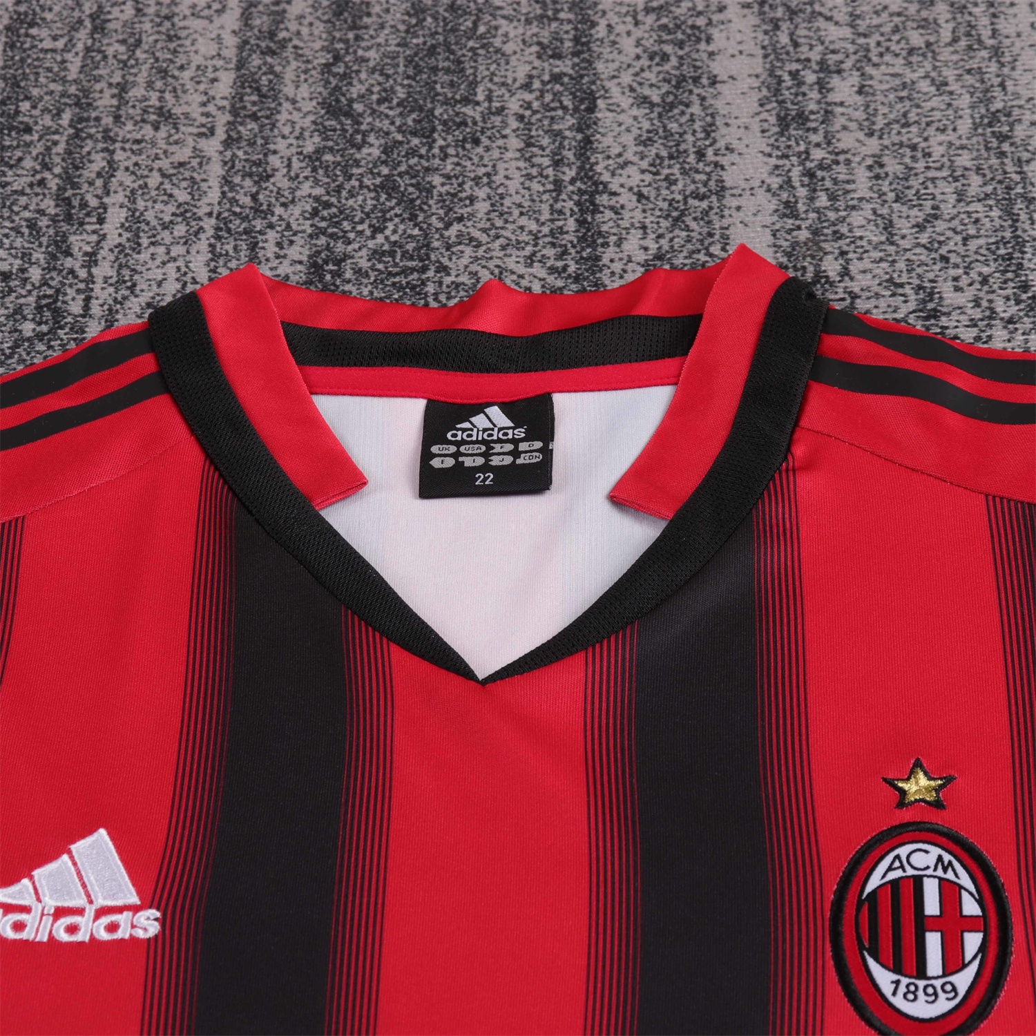 Retro AC Milan 2004-05 Home Kids Kit - UnitedFutballJersey