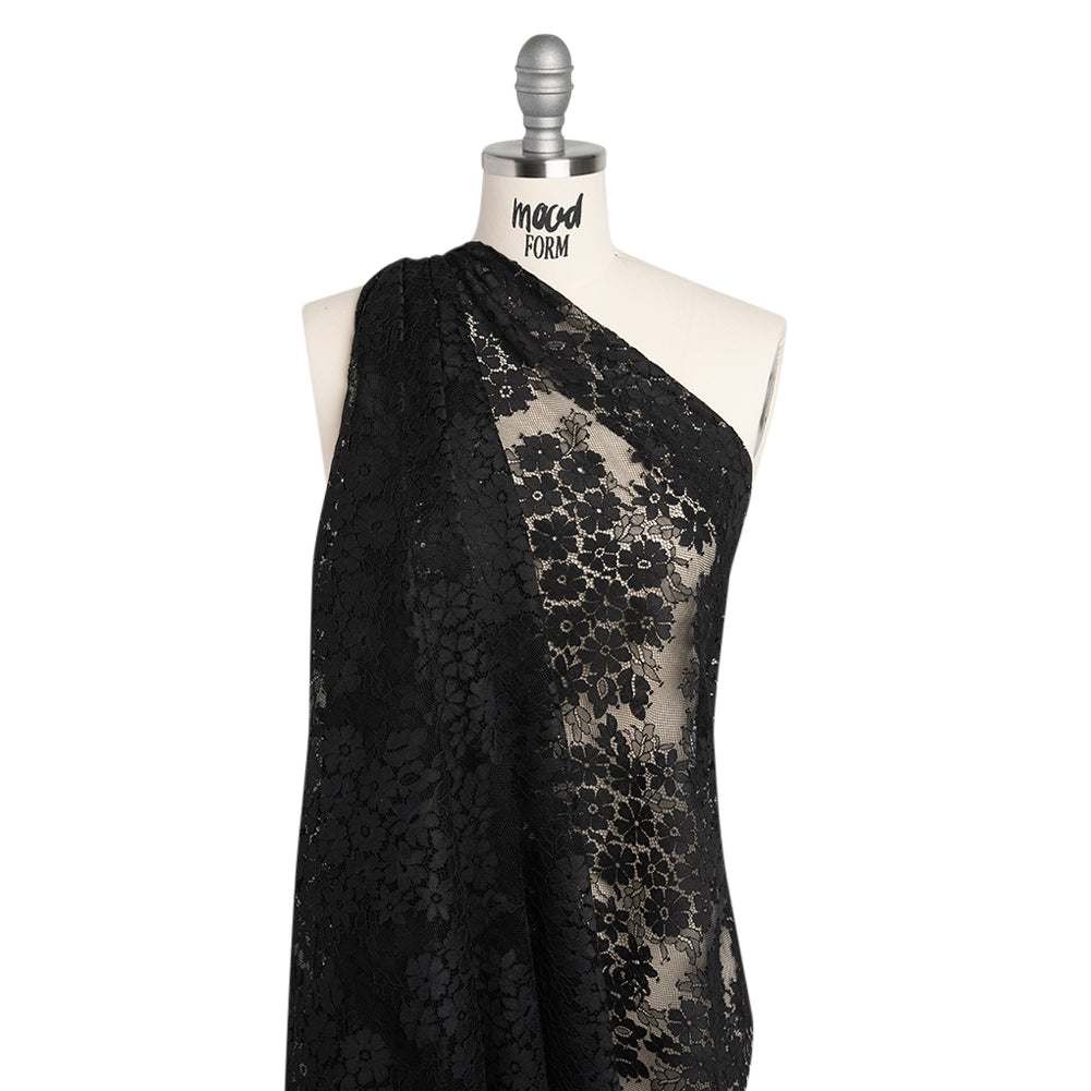 Raschel Lace Panel with Organic Finished Edges - Black Daisy Bunches - Joann Fabrics