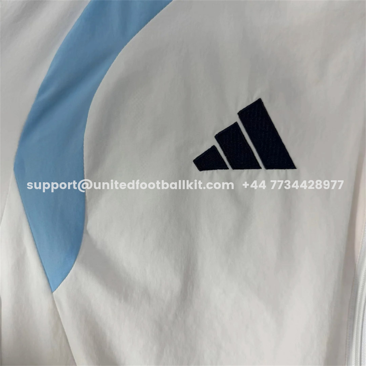 Argentina 2026 Travel Windbreaker - White With Light Blue - UnitedFutballJersey