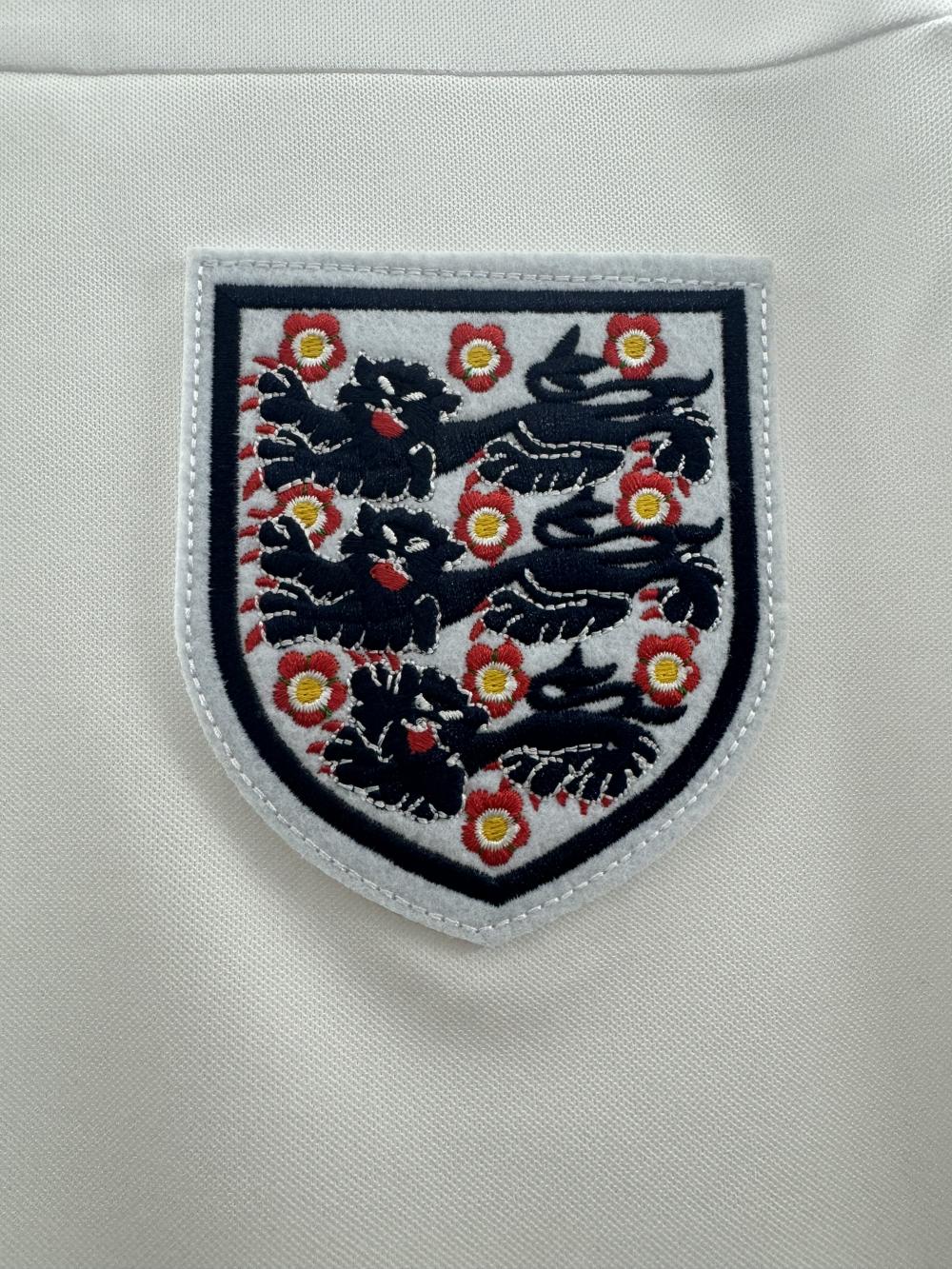 1982 Retro England Home Soccer Jersey 1:1 Thai Quality