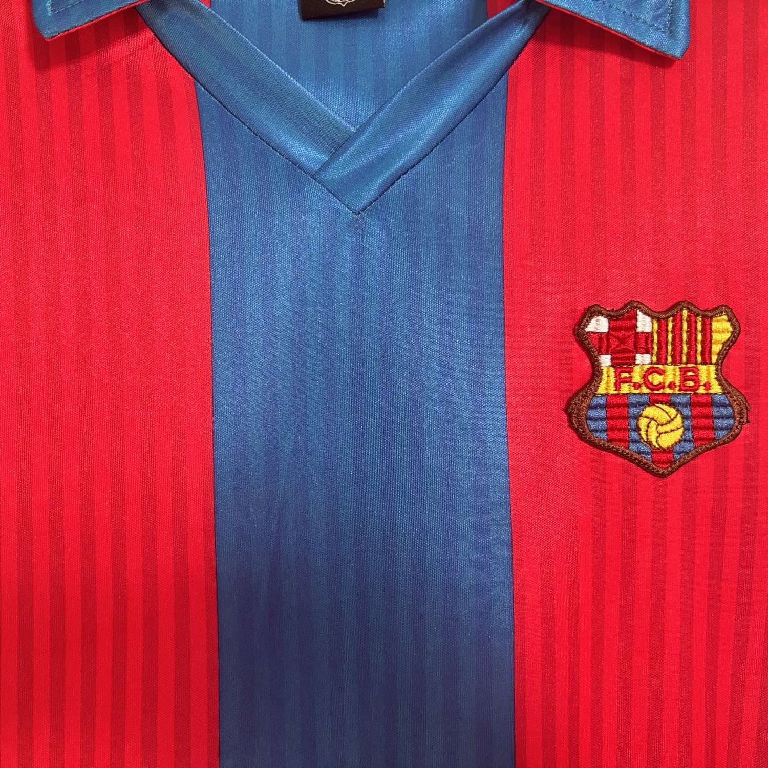 Retro Barcelona 1982-84 Home Jersey - UnitedFutballJersey