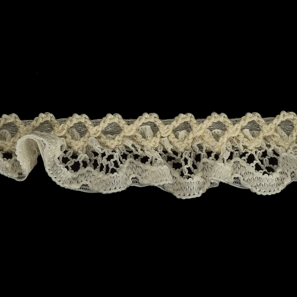 Antique White Criss Cross Crochet Trimming - 0.625