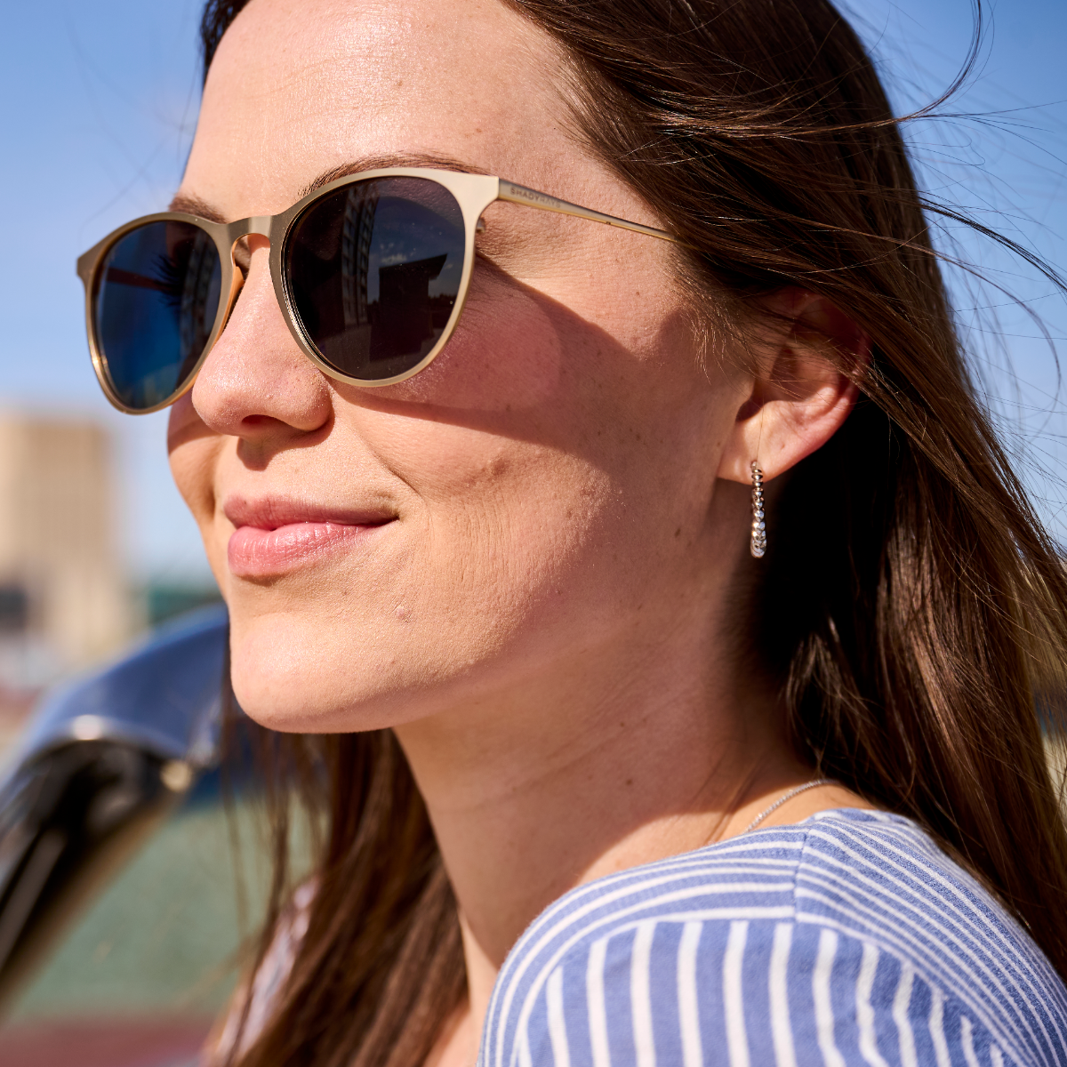 Metal Allure – Gold Polarized