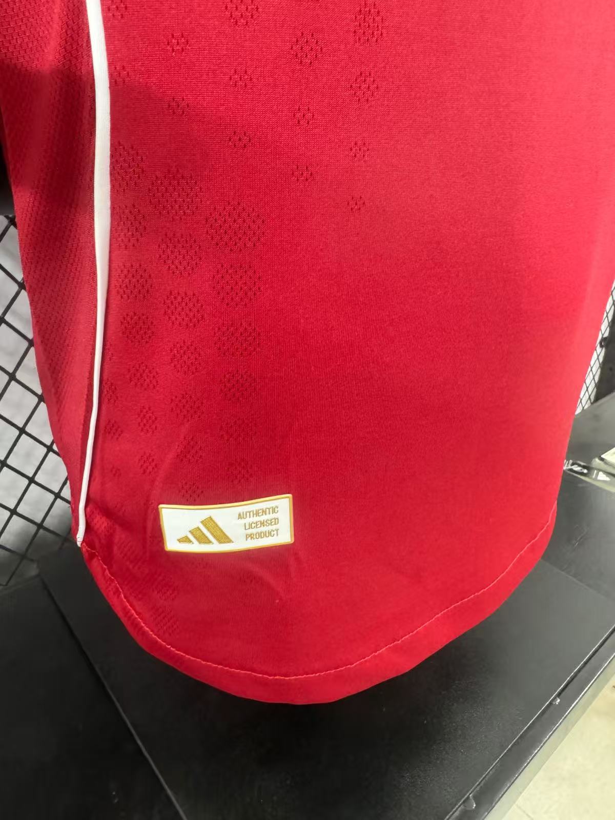 2025/2026 Player Version Liverpool Home  Football Jersey 1:1 Thai quality