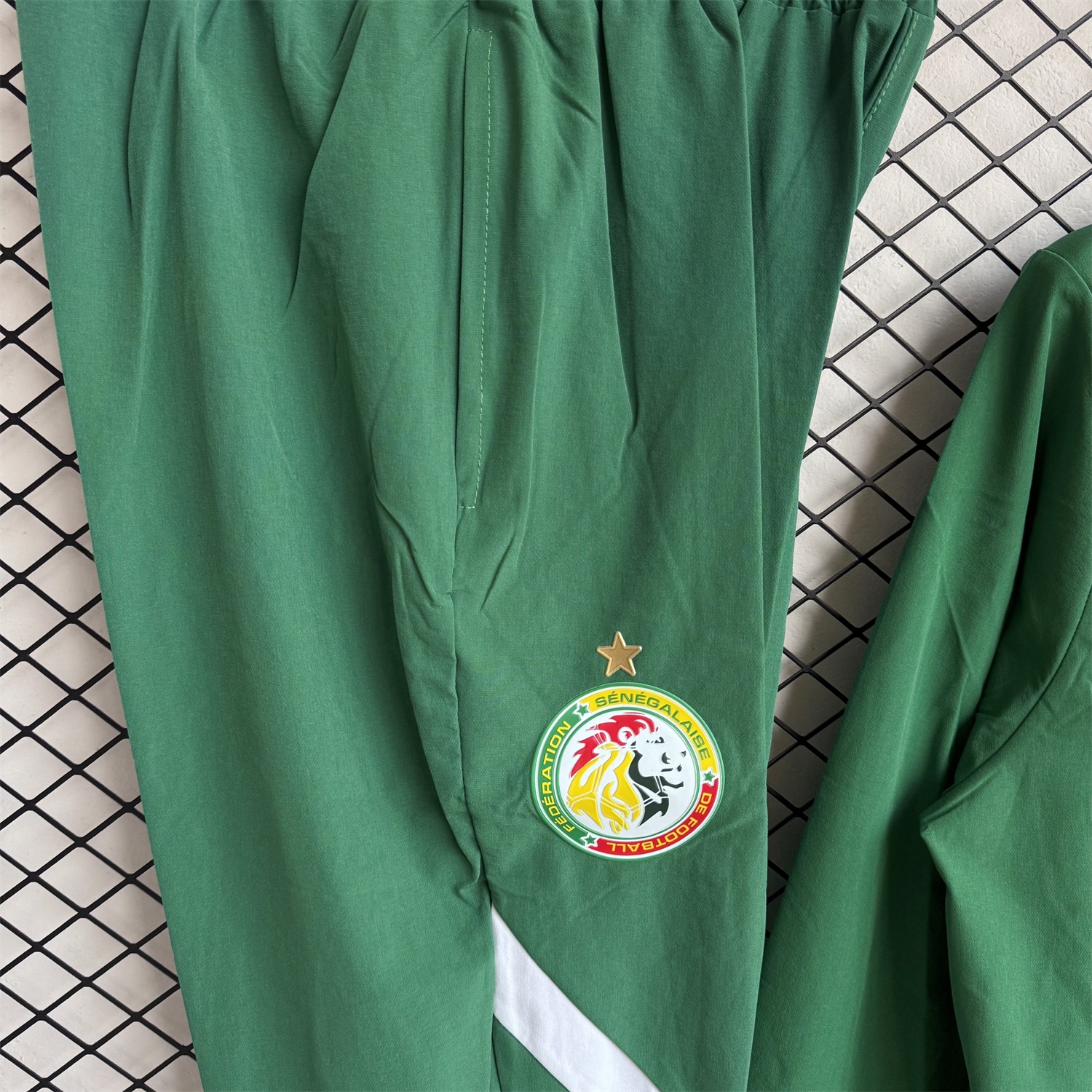 Senegal 2026 Windbreaker Training Set - Green Top and Pants - UnitedFutballJersey