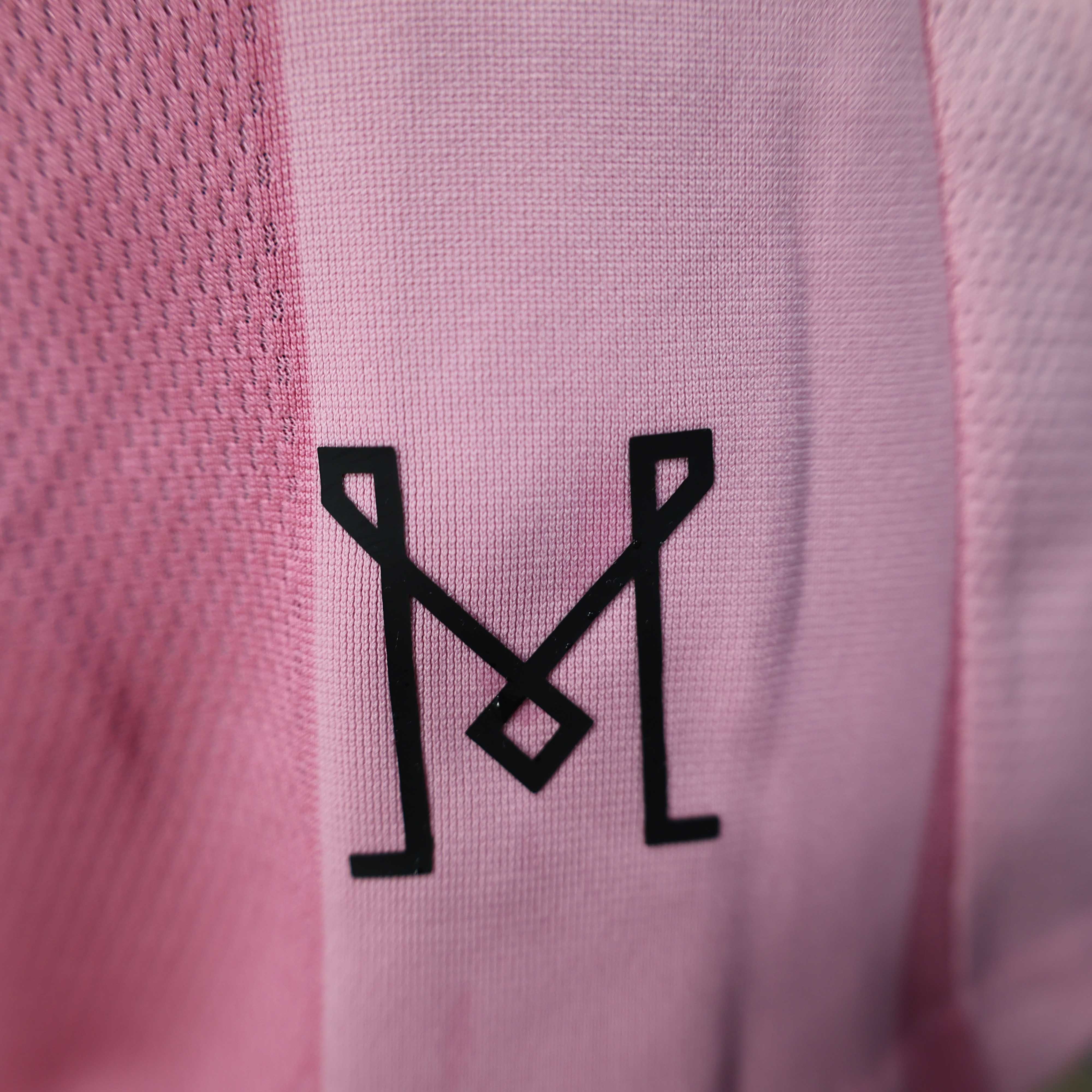 2025/2026 Long Sleeve Inter Miami Home Player Version Football Jersey 1:1 Thailand Quality
