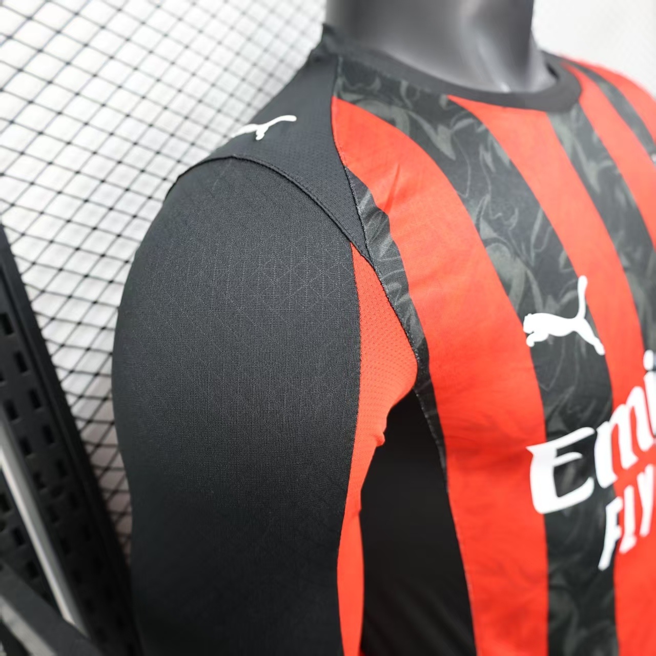 2025/2026 Player Version AC Milan Home Long Sleeve Football Shirt 1:1 Thai Quality