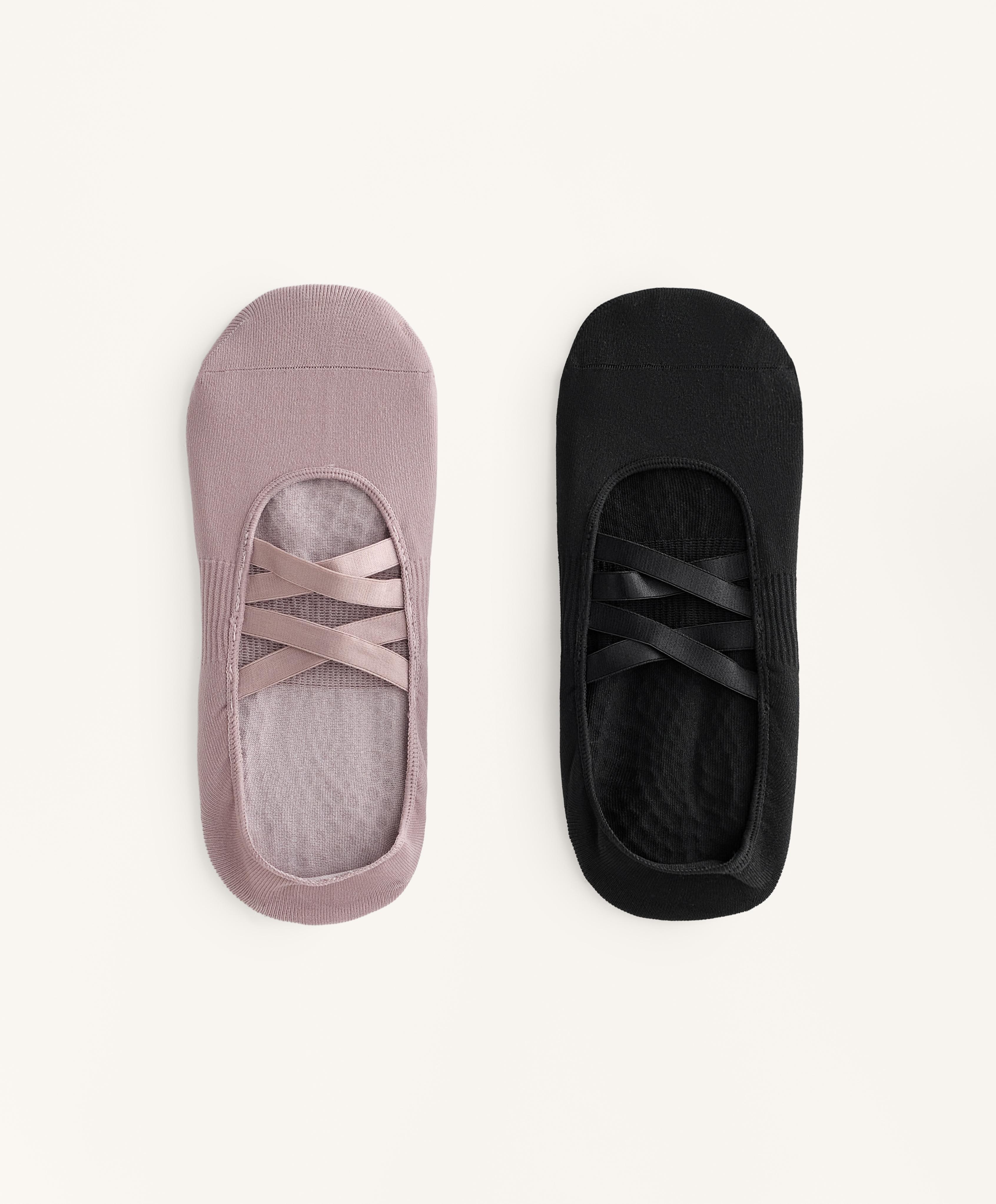 2 pairs of yoga and pilates polyamide blend double strap socks